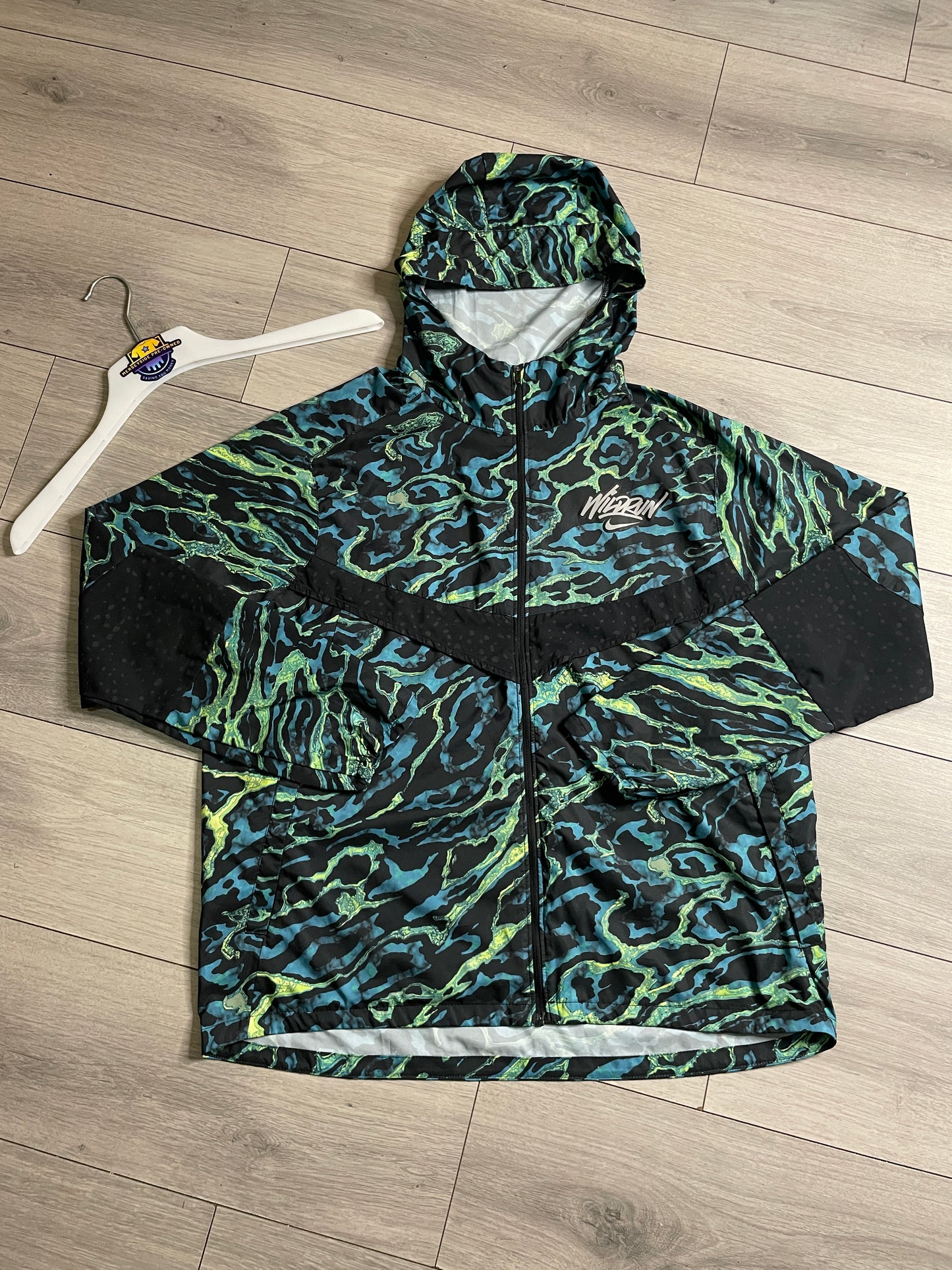 Nike WildRun Galaxy Windbreaker 🌌