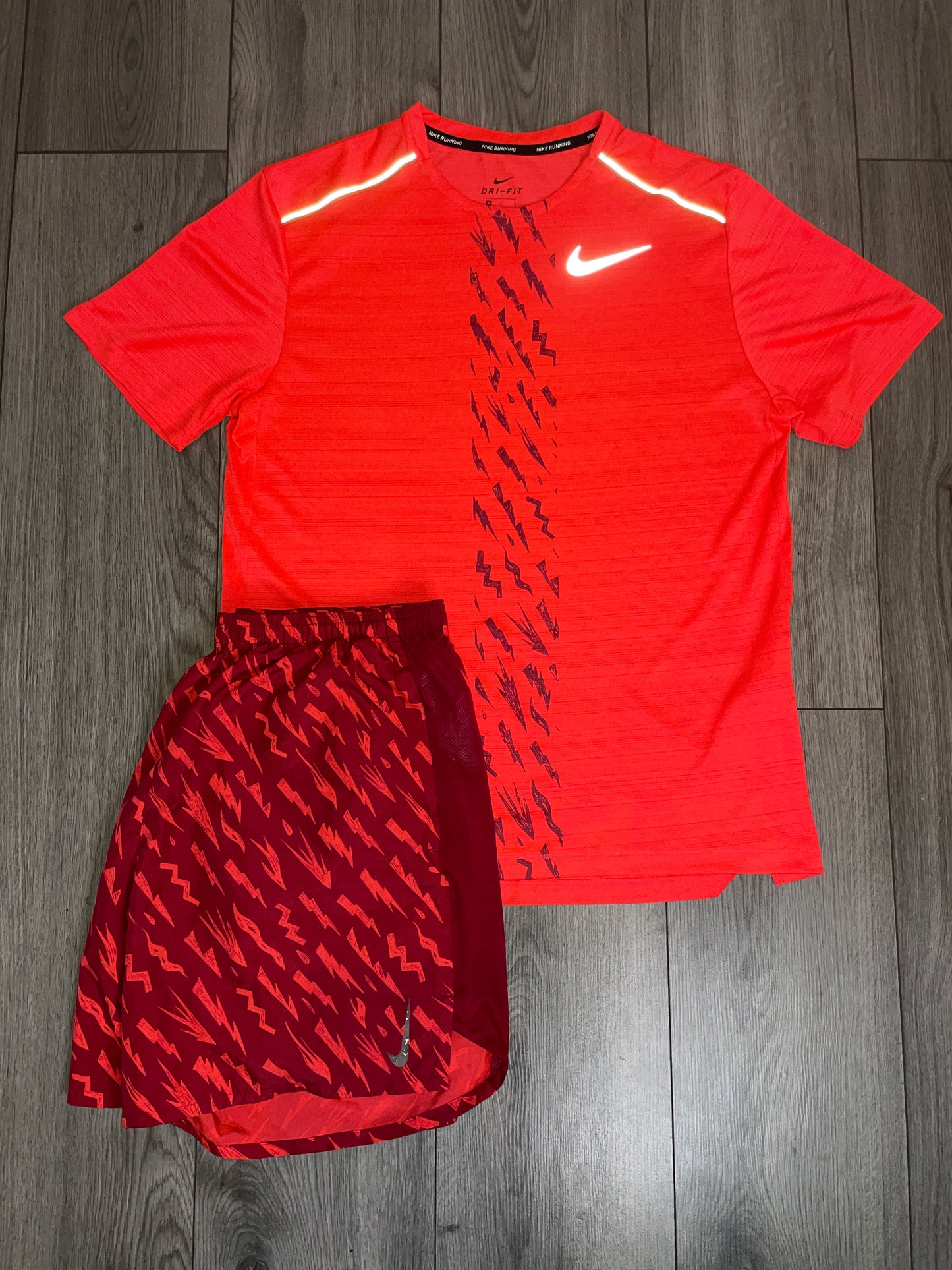 Nike Bolt Set Red ⚡️