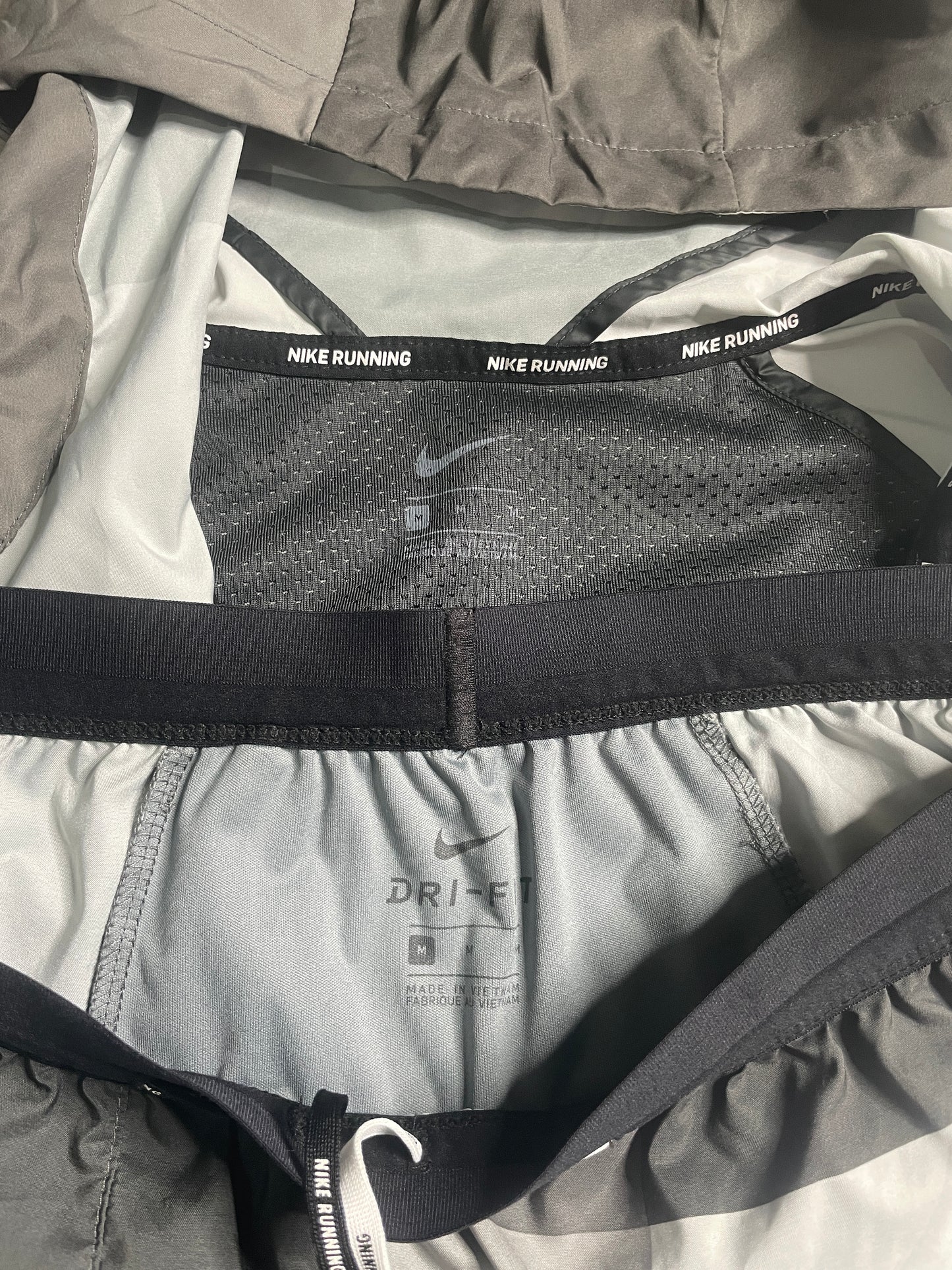 Nike WildRun Patchwork Set M🧩