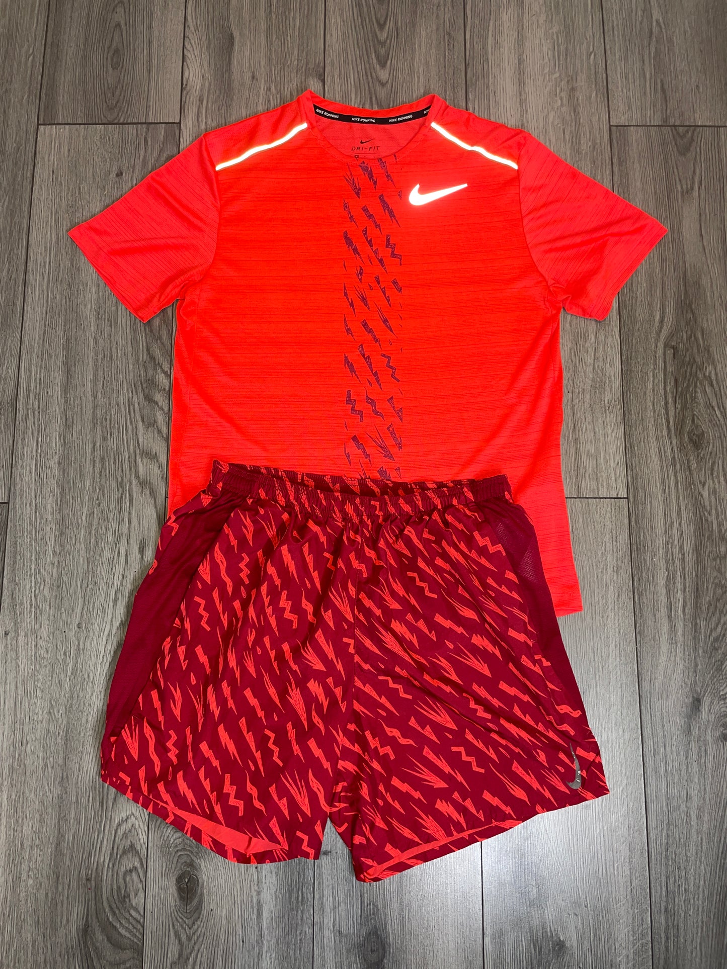 Nike Bolt Set Red ⚡️