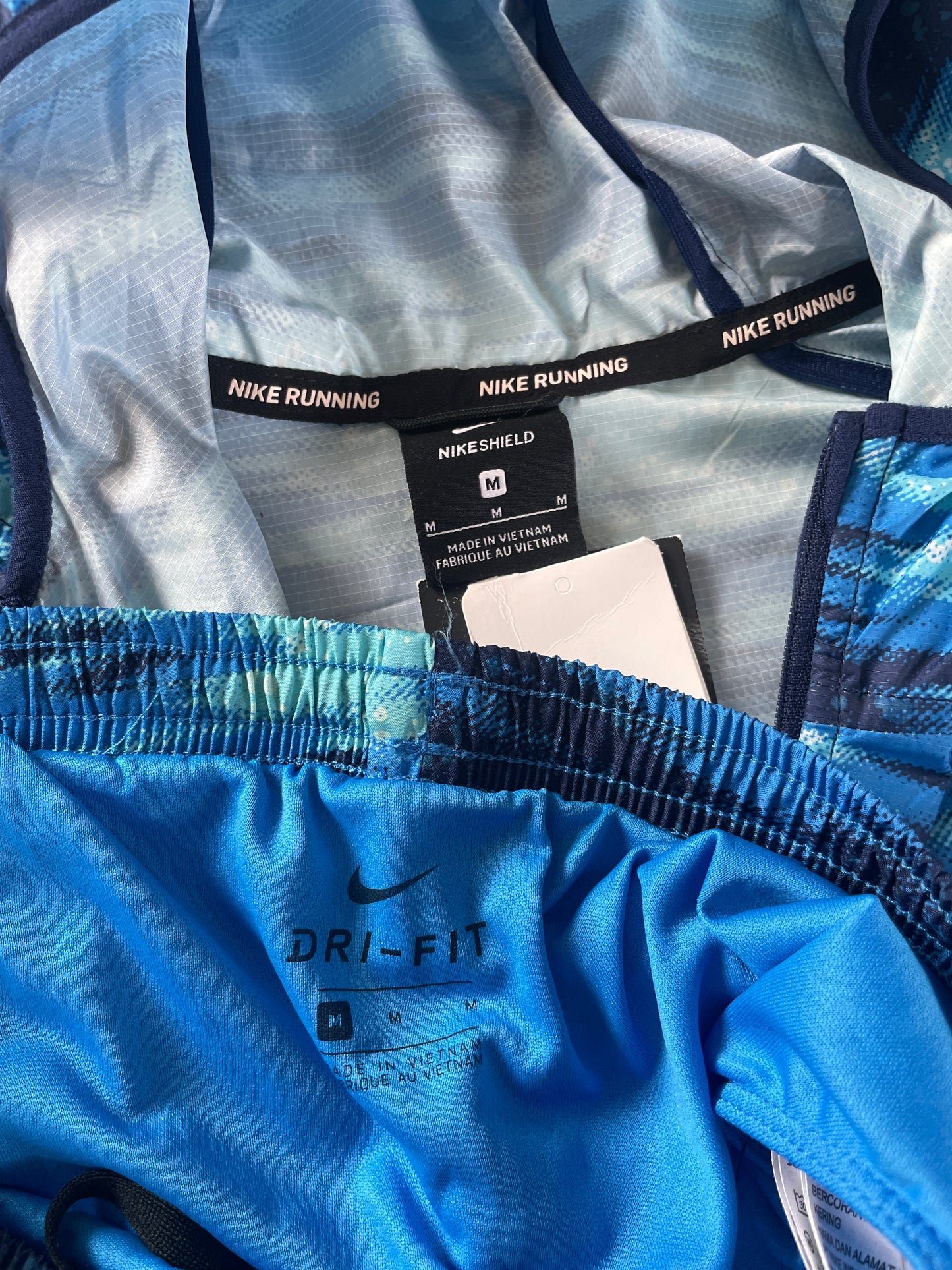 Nike Shield Set 🌊