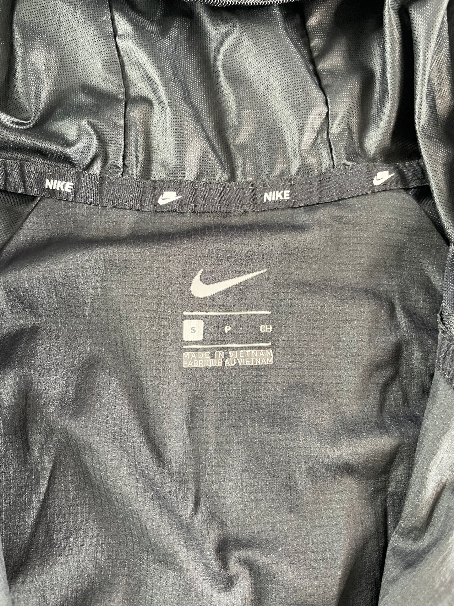Nike WildRun “Meekz” Windbreaker 🥷