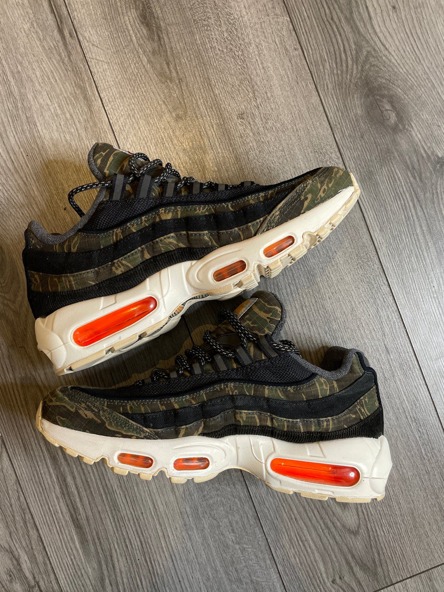 Air Max 95 x Carhartt