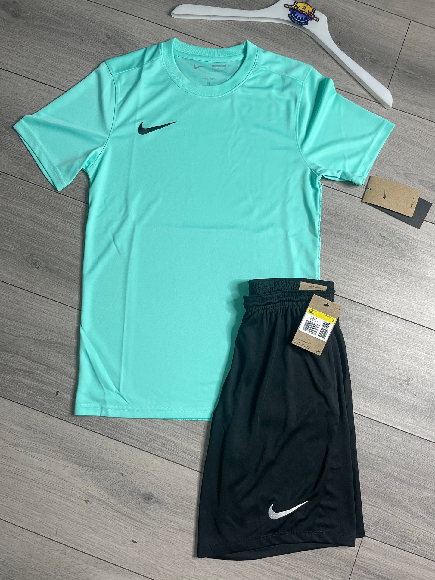 Nike Dri Fit Turquoise Set