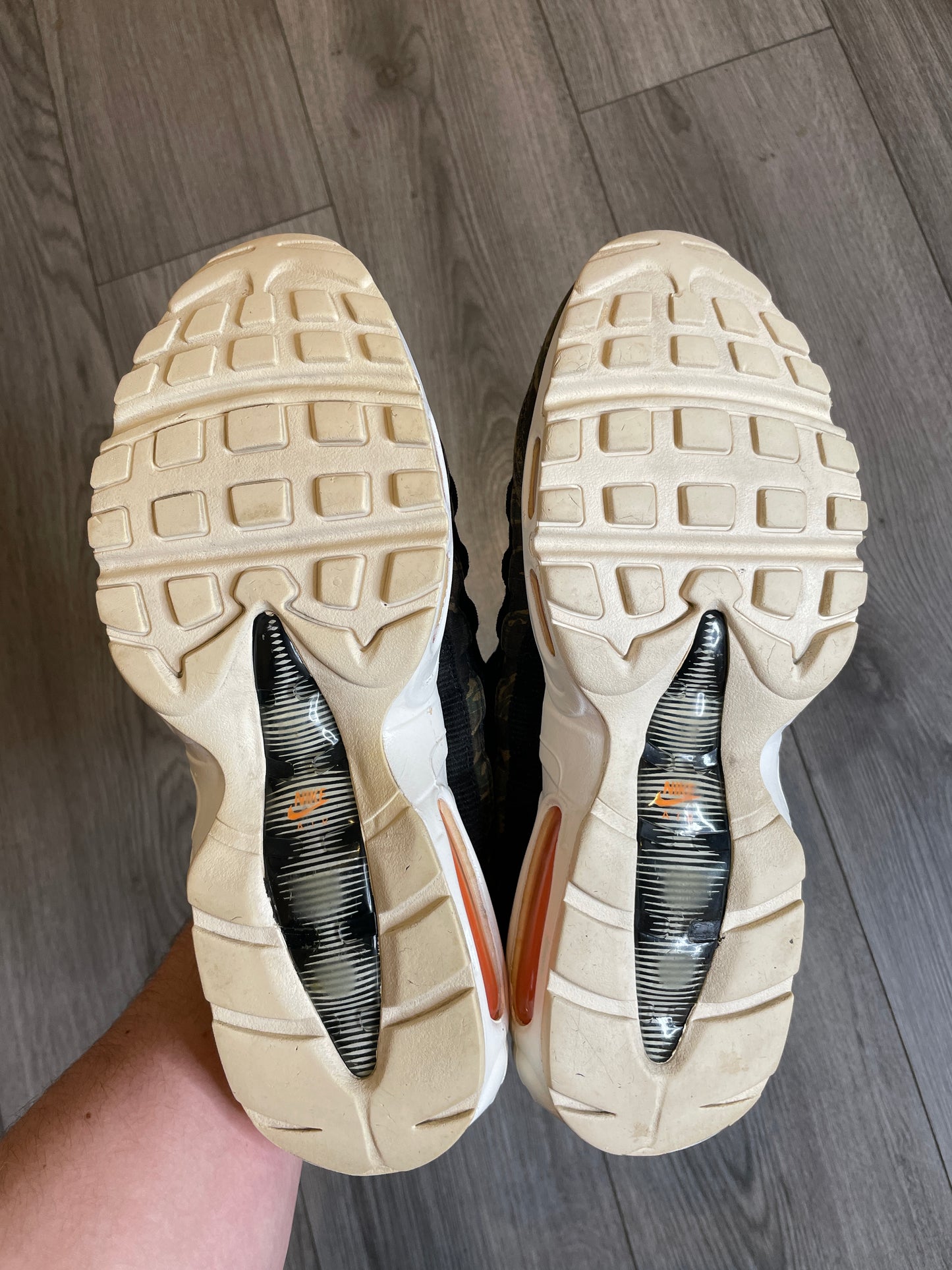Air Max 95 x Carhartt