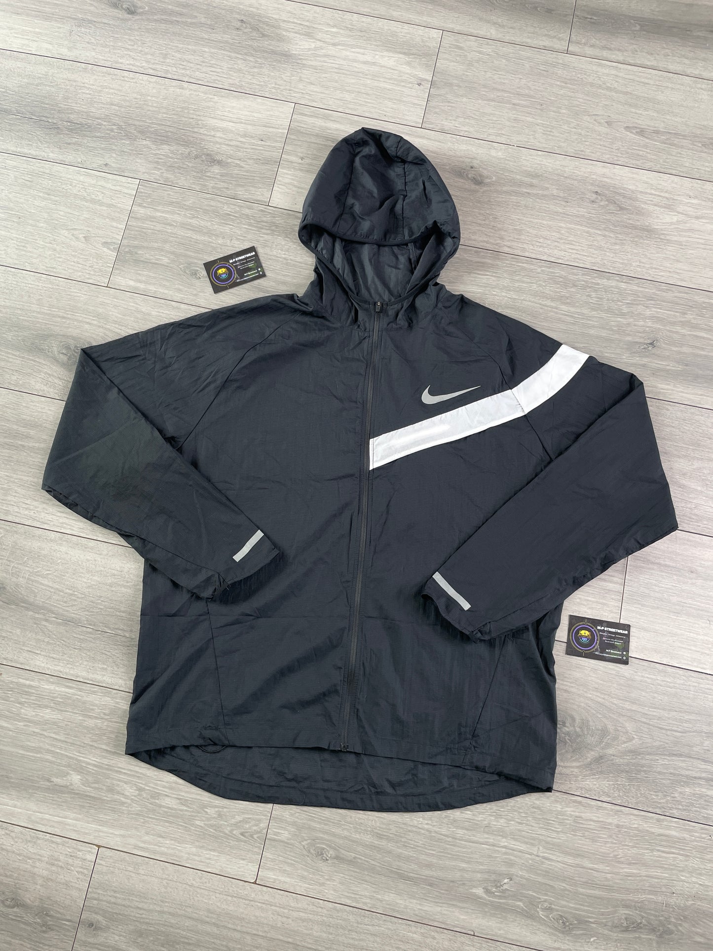 Nike Impossibly Light Windbreaker