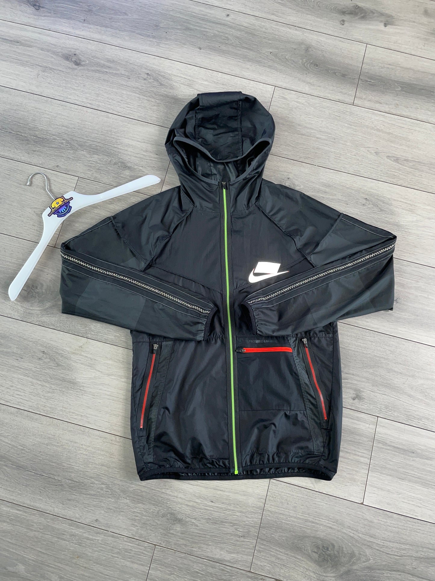 Nike WildRun “Meekz” Windbreaker 🥷
