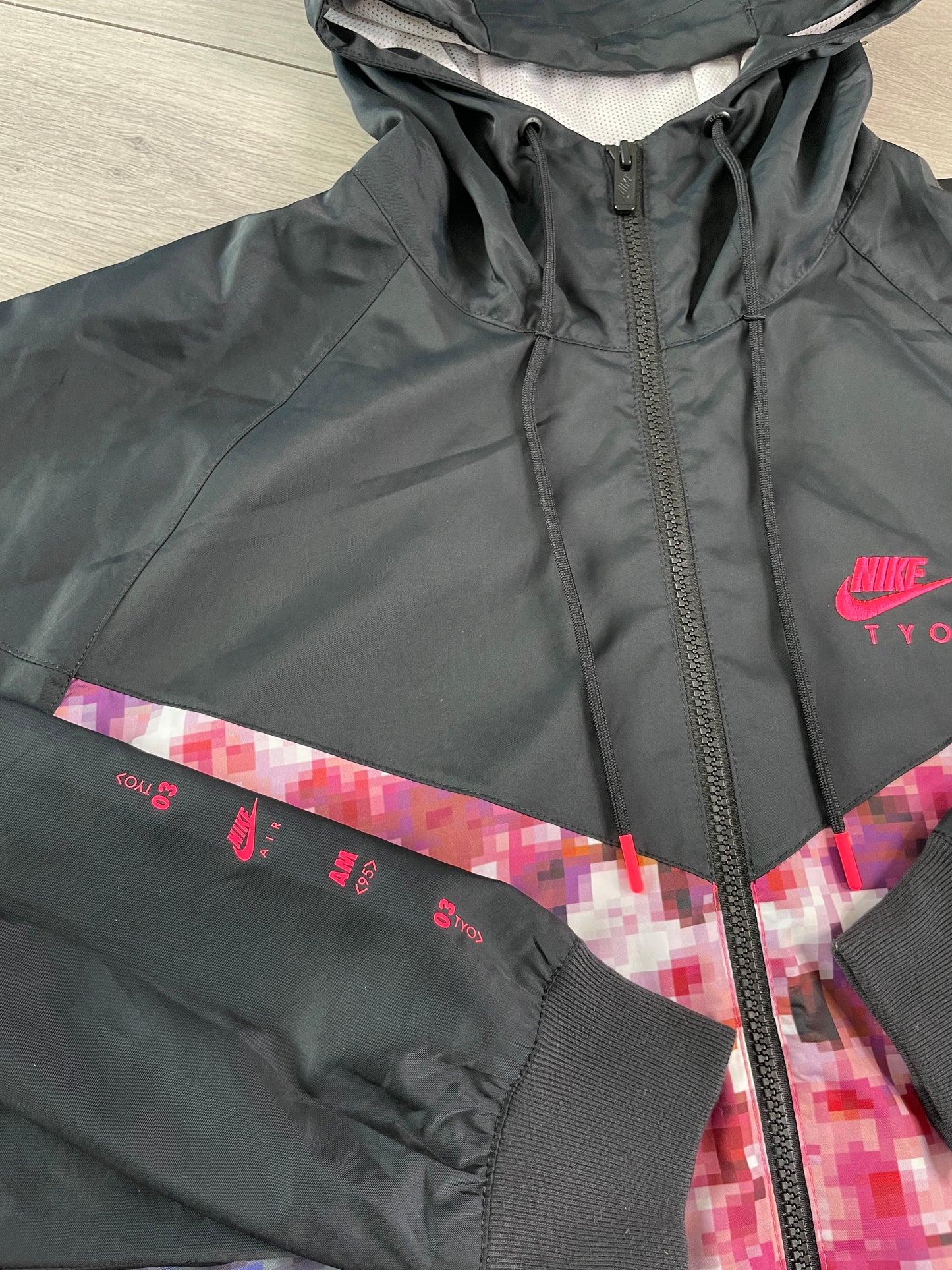 Nike Air Max Cherry Blossom “Japan” Jacket 🇯🇵