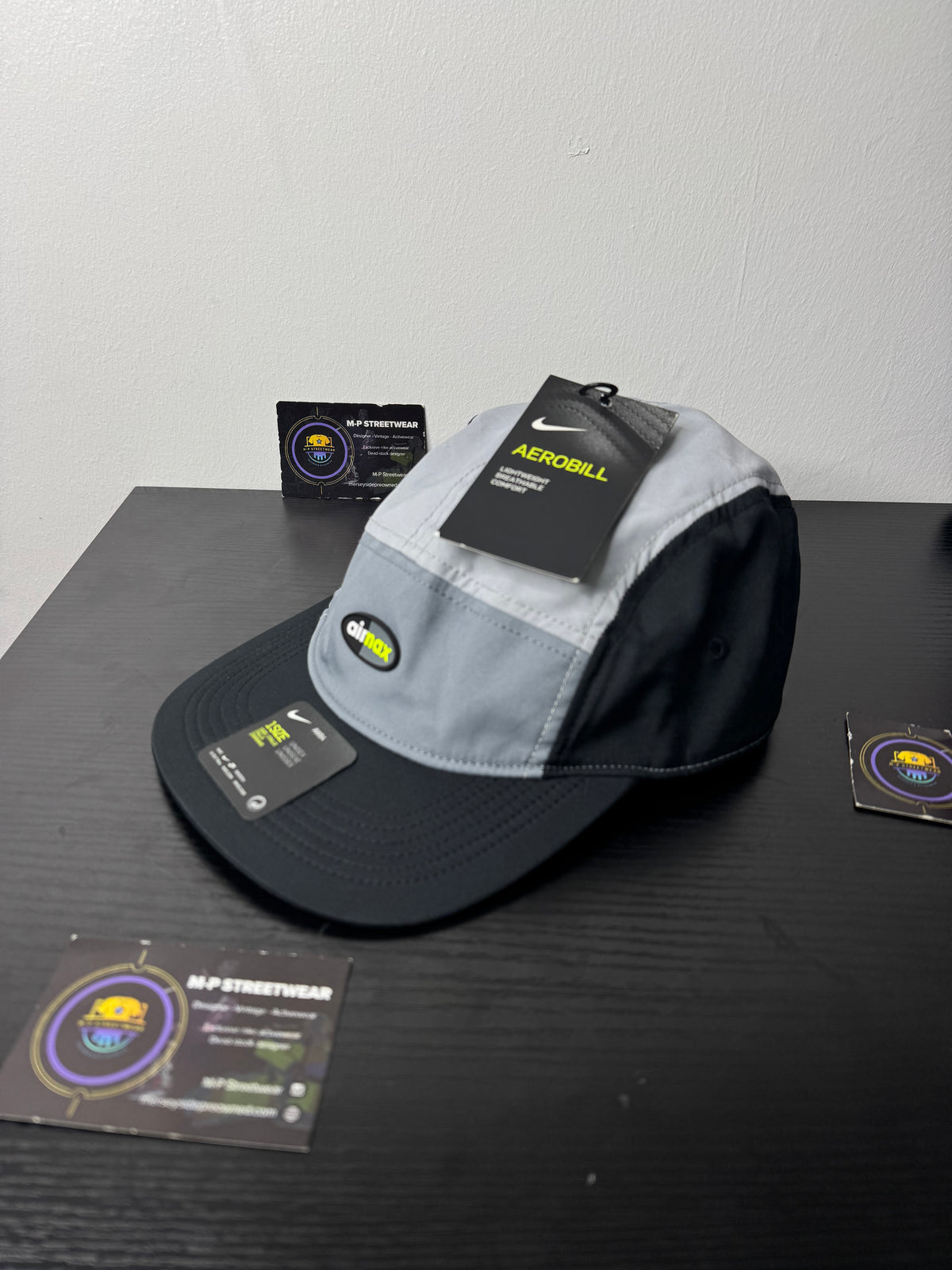 Nike AW84 Panel Neon Cap 🧢