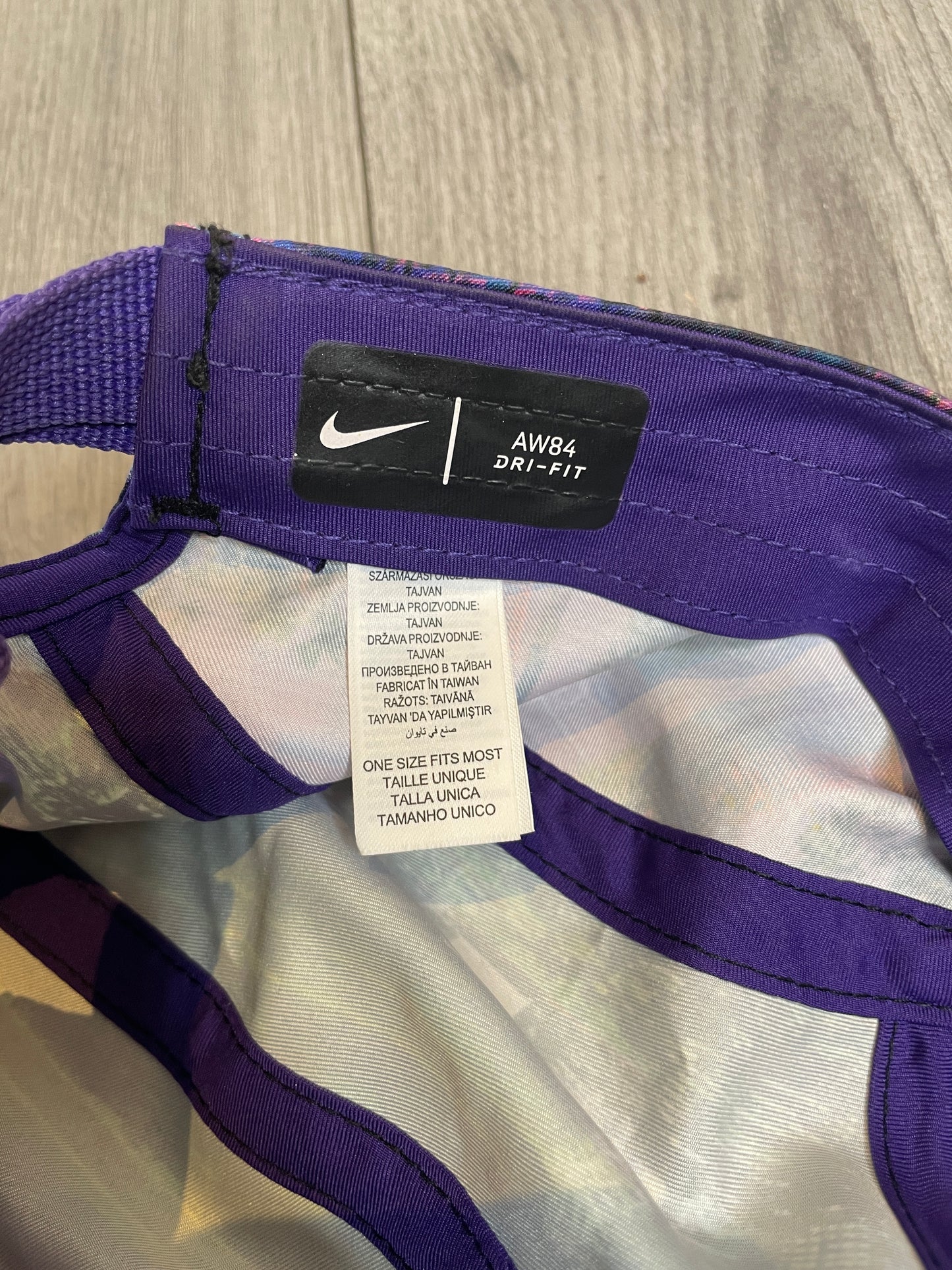 Nike Zm Air AW84 Cap 🧢