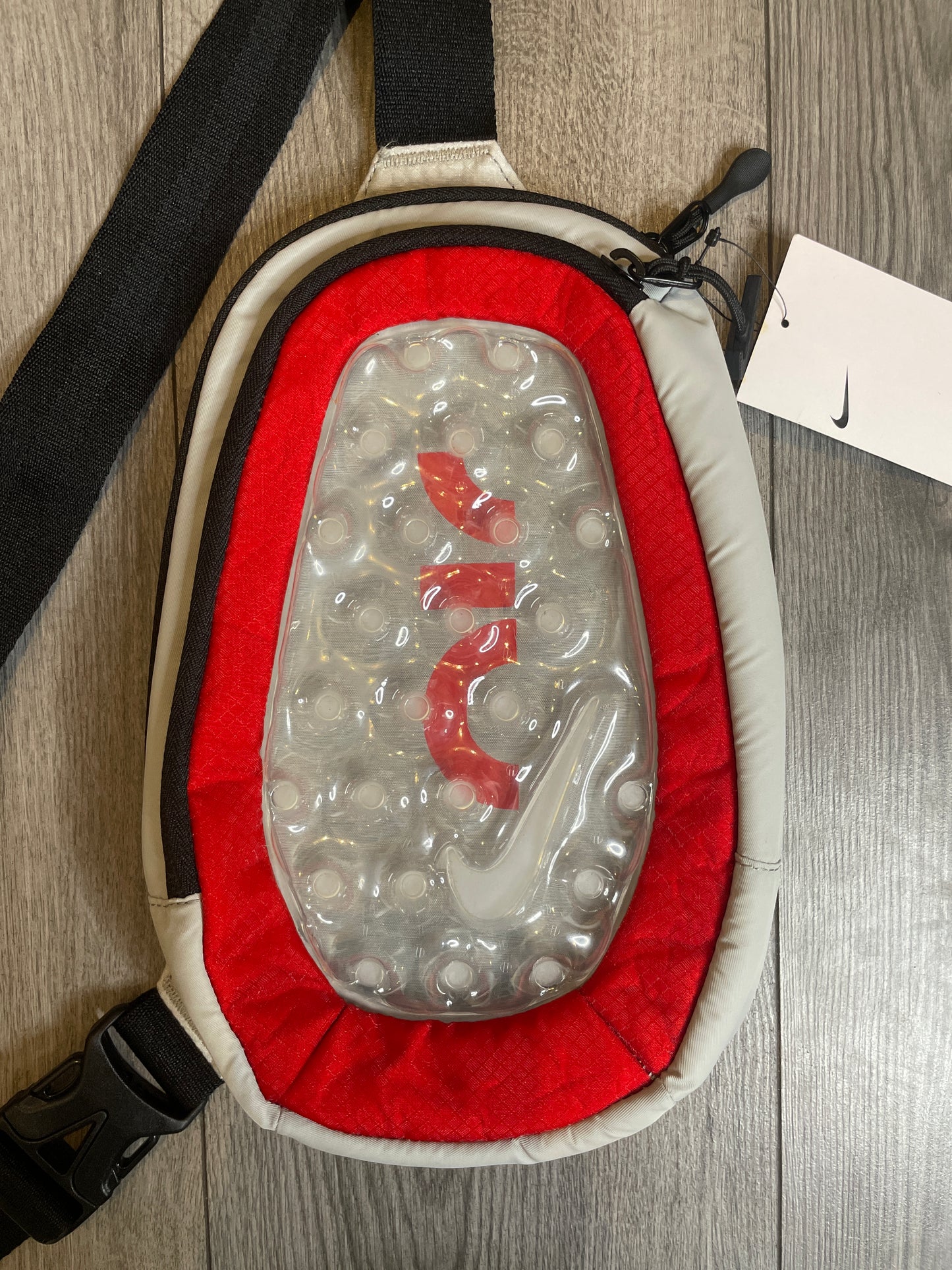 Nike Air bubble chest bag red