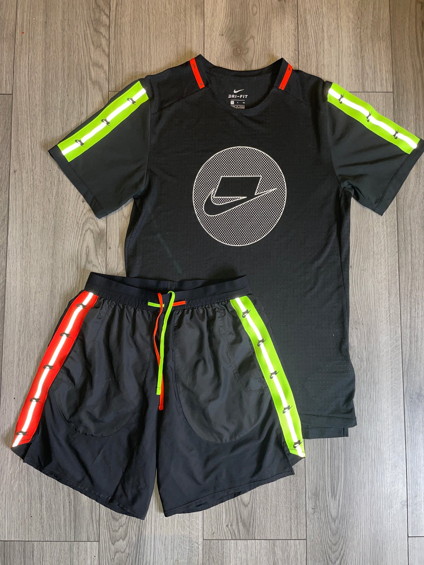 Nike WildRun meekz set small