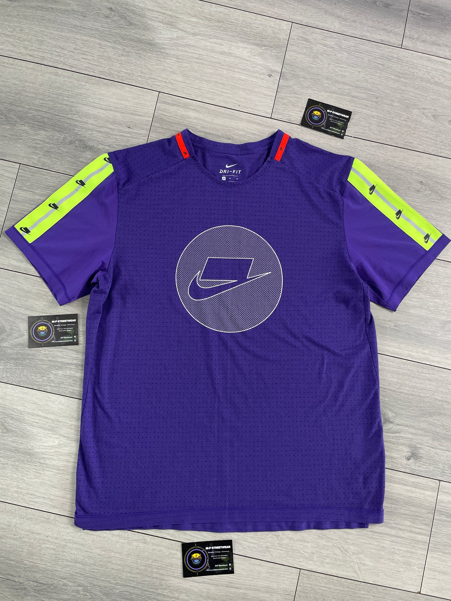 Nike WildRun “Meekz” Tshirt (M)