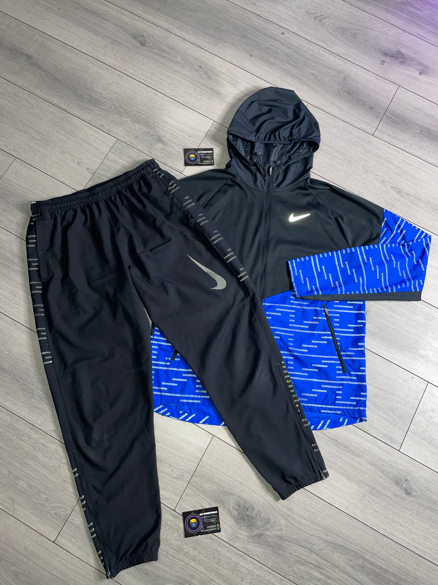 Nike Running Division Set