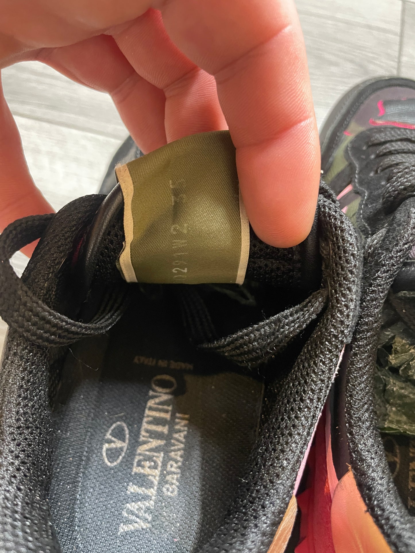 Valentino rockrunners