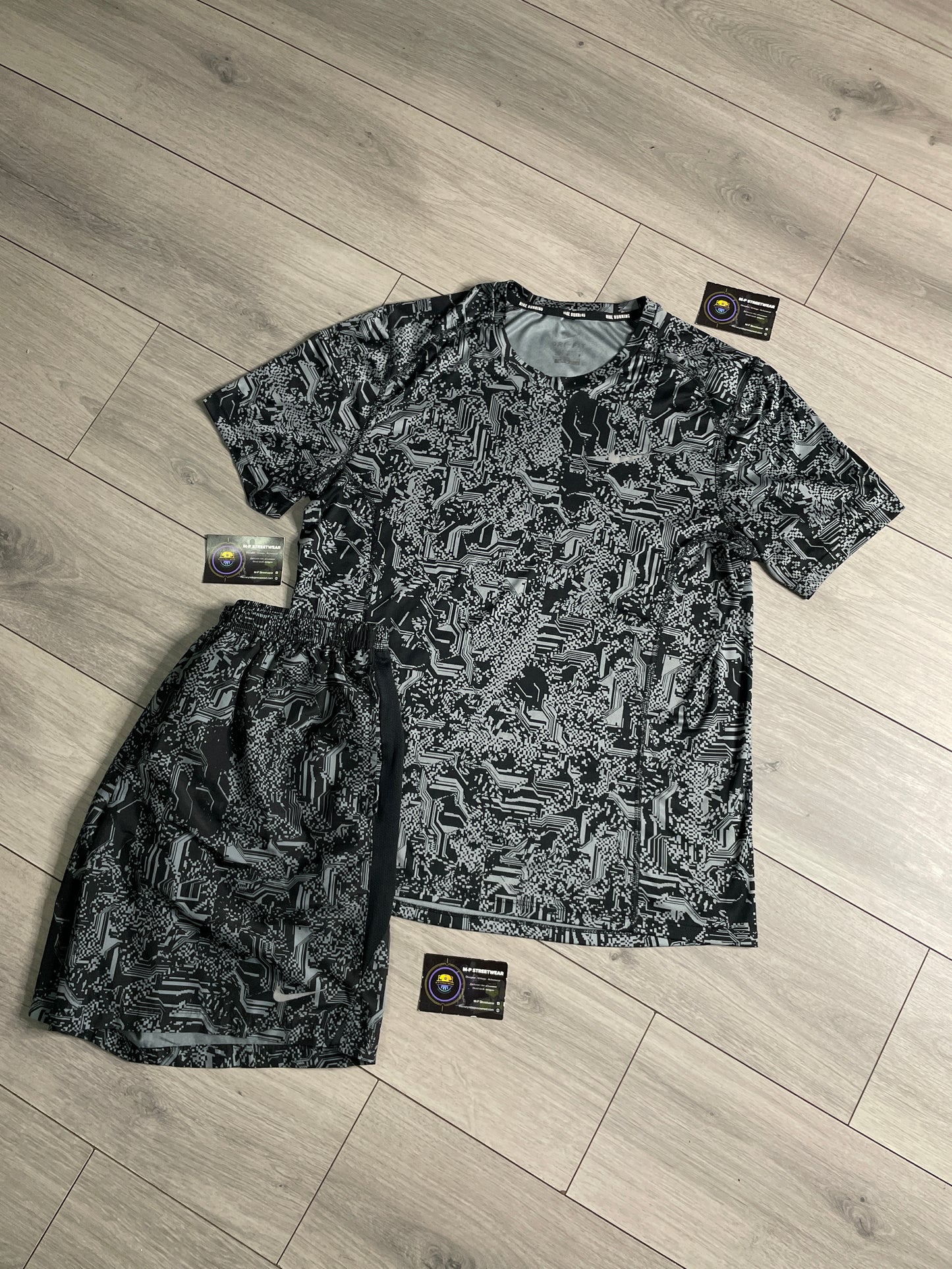 Nike Digital Set 👾