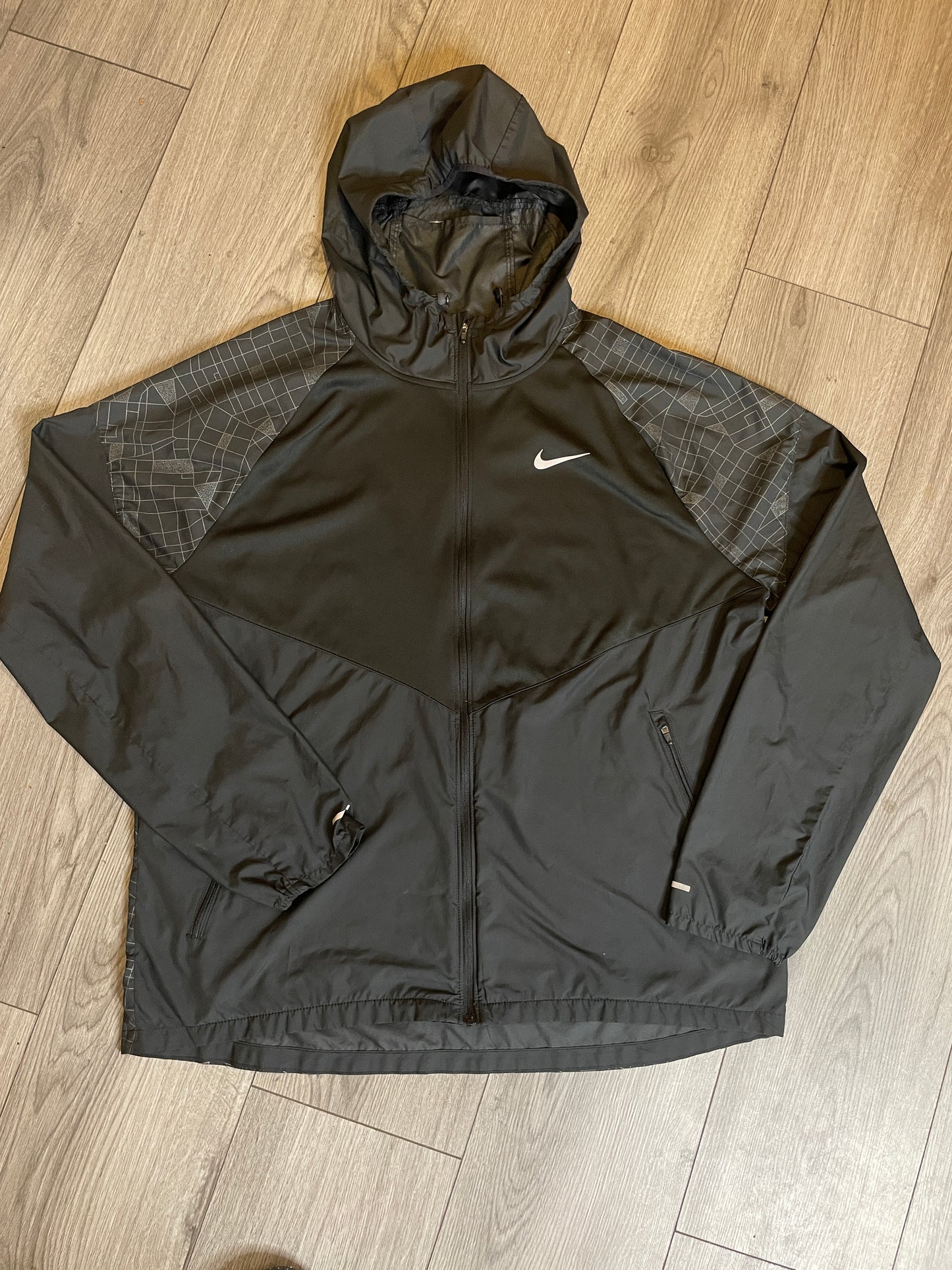 Nike Running Division Set