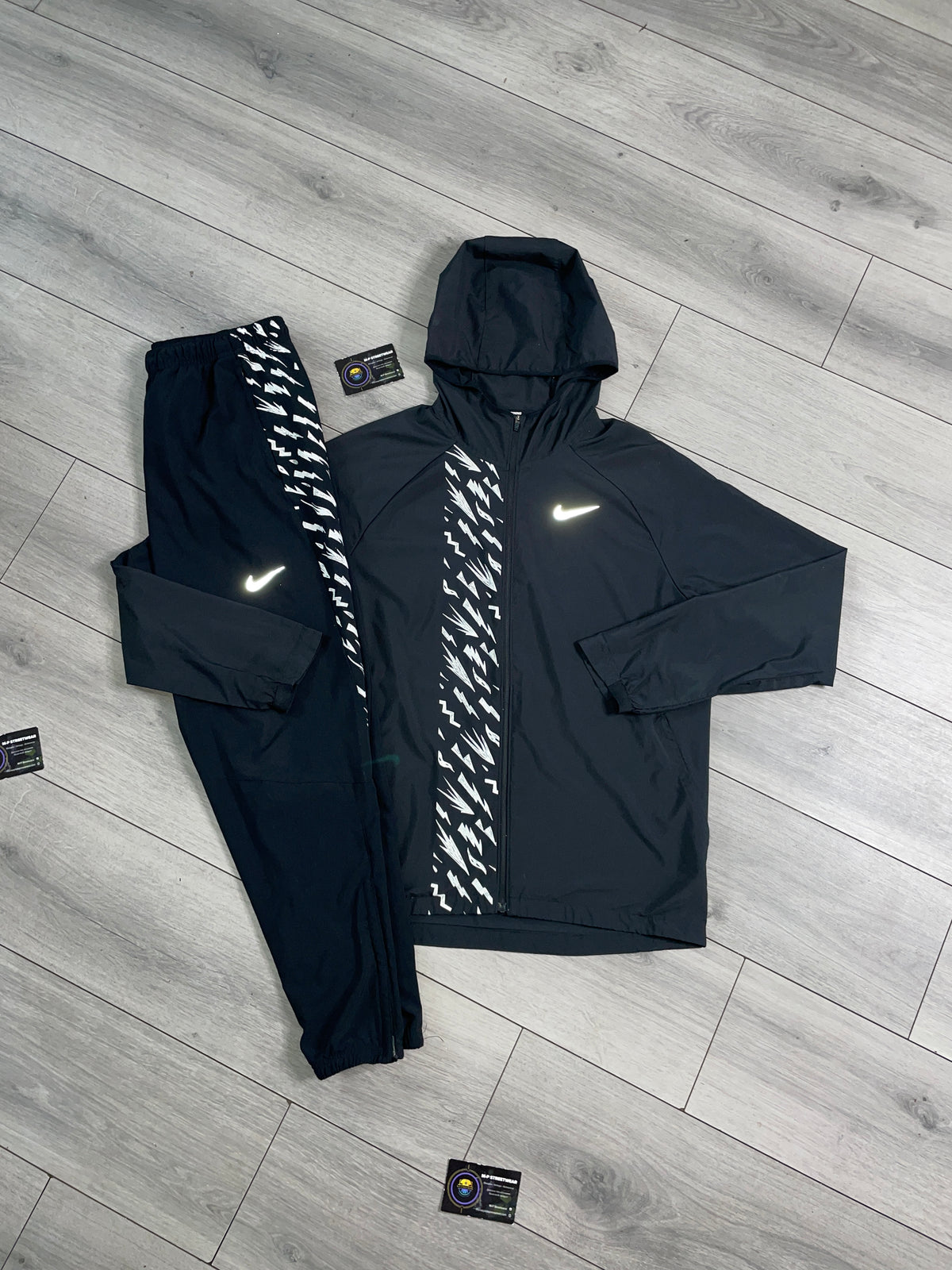 Nike Bolt Tracksuit ⚡️