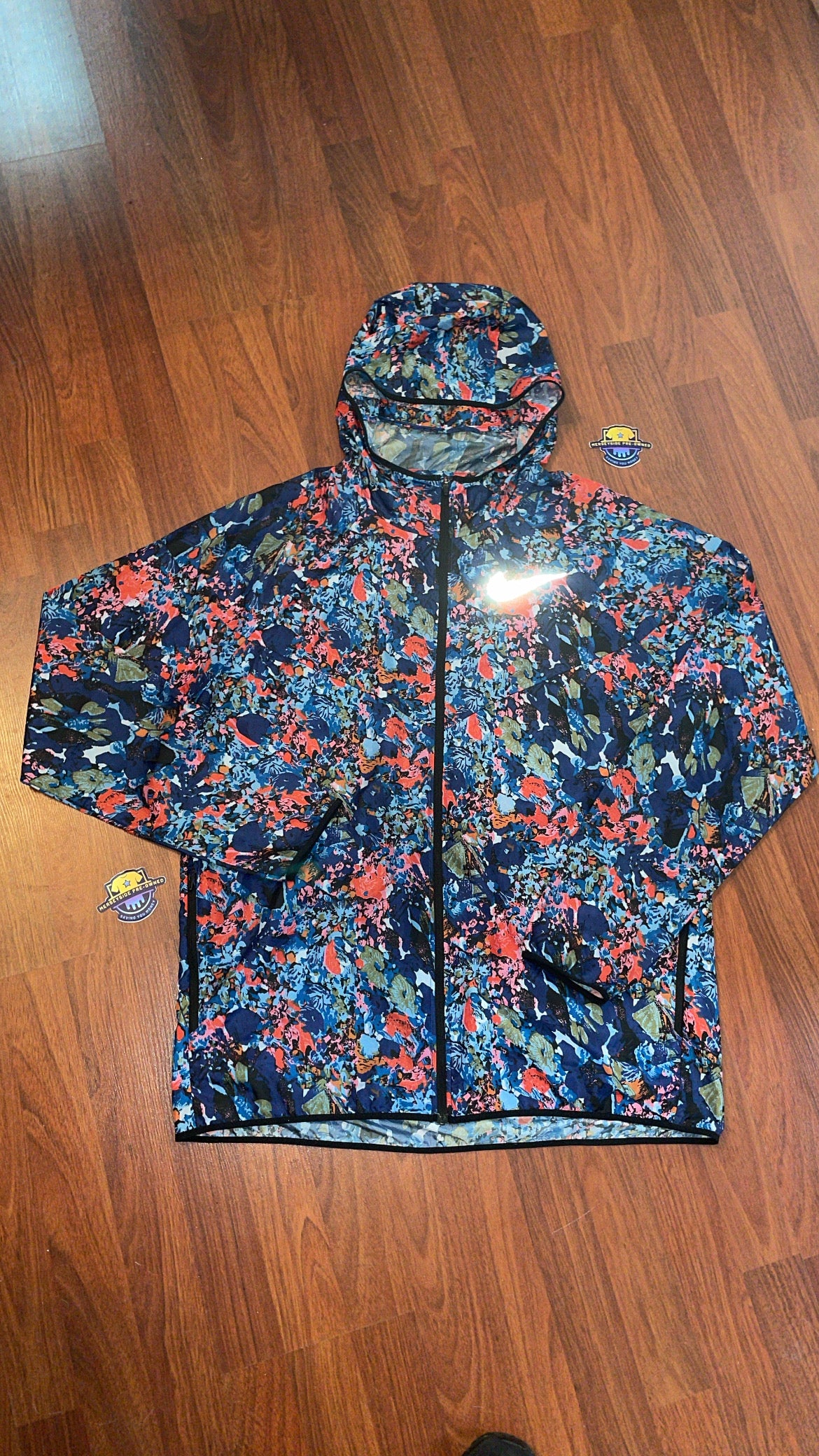 Nike Floral Windbreaker 🌸