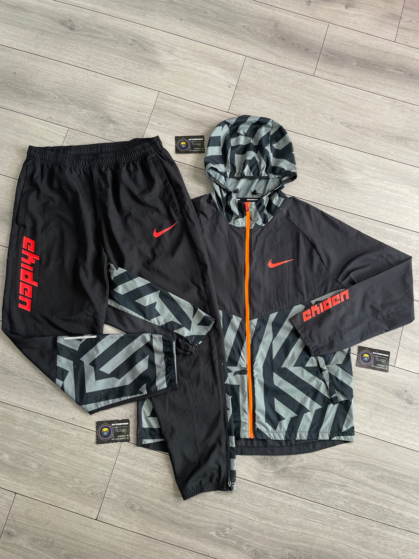 Nike “Ekiden” Tracksuit 🍊 (M)