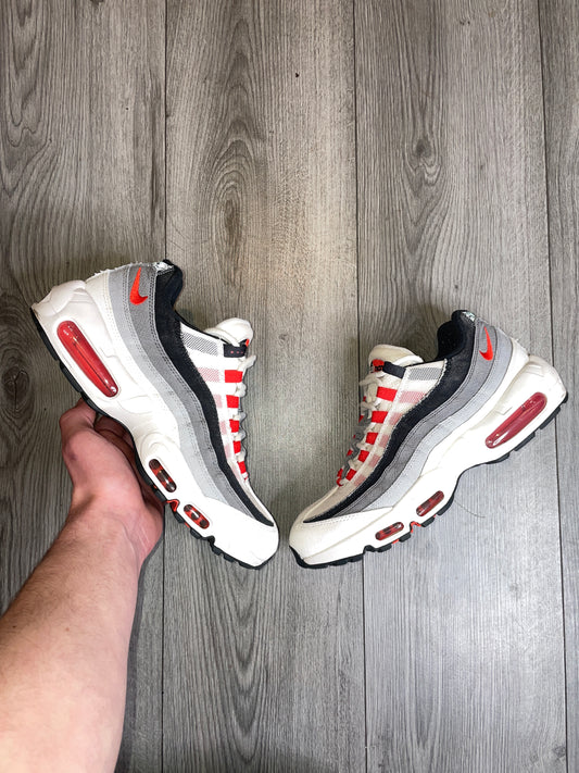 Air Max 95 Cherry Plum Blossom