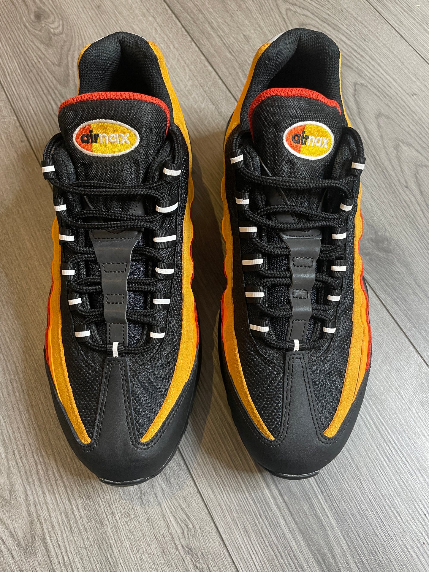 Airmax 95 Rayguns size 9