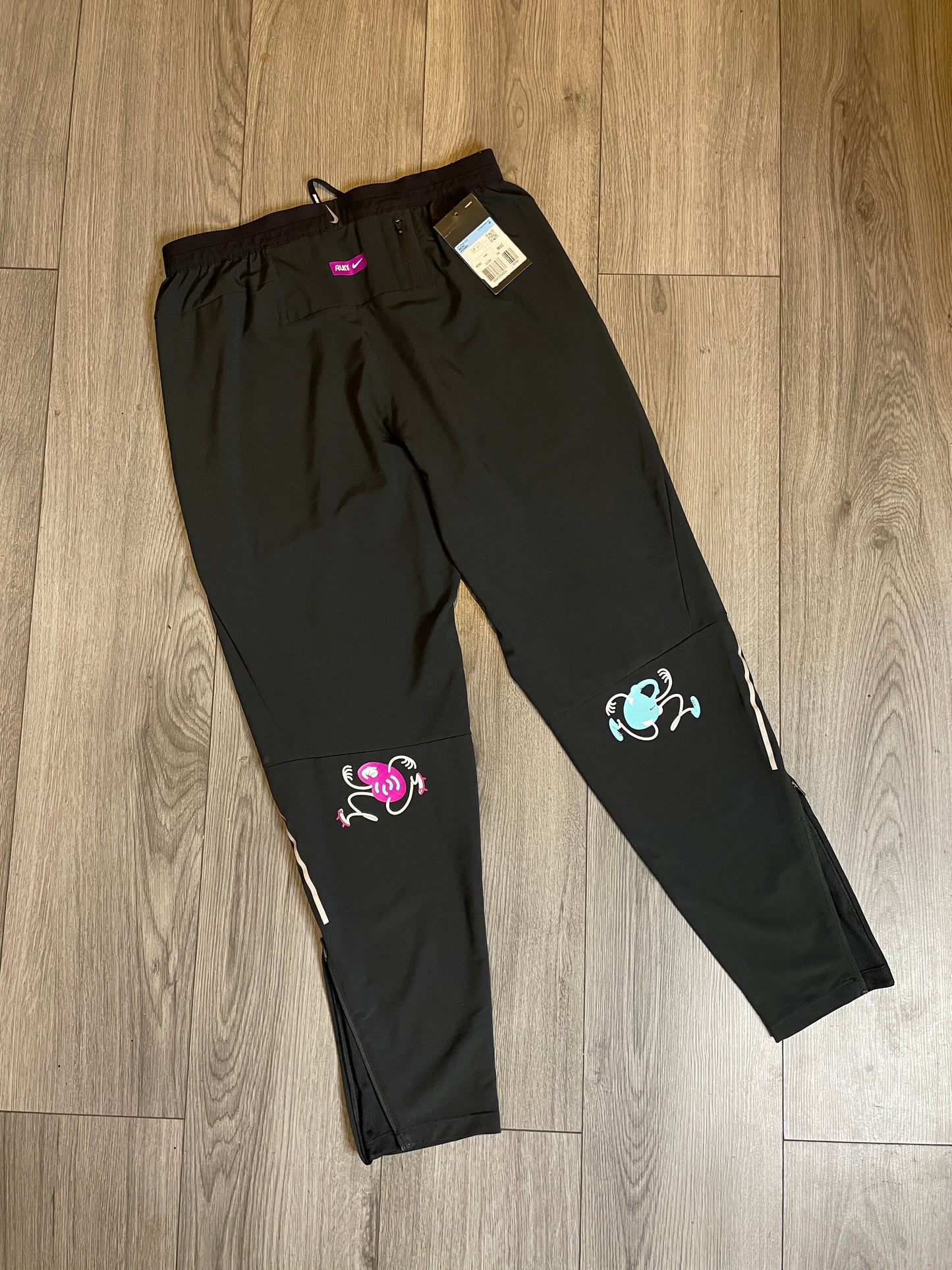 Nike “Tokyo” cartoon set