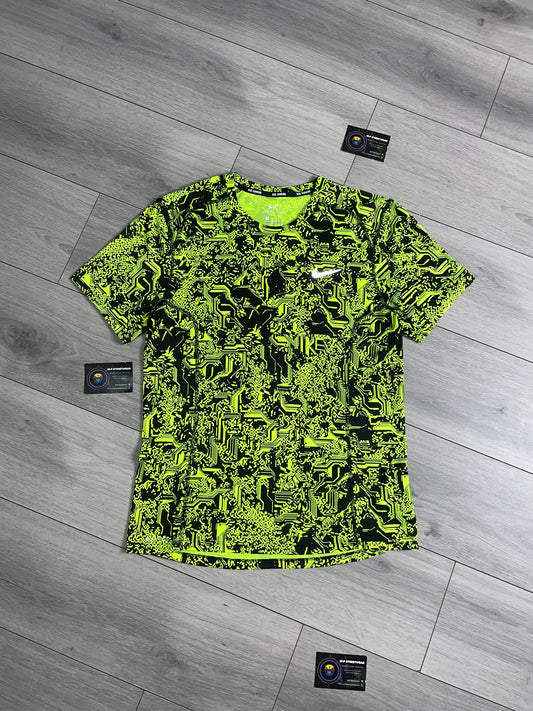 Nike Digital Neon T 👾