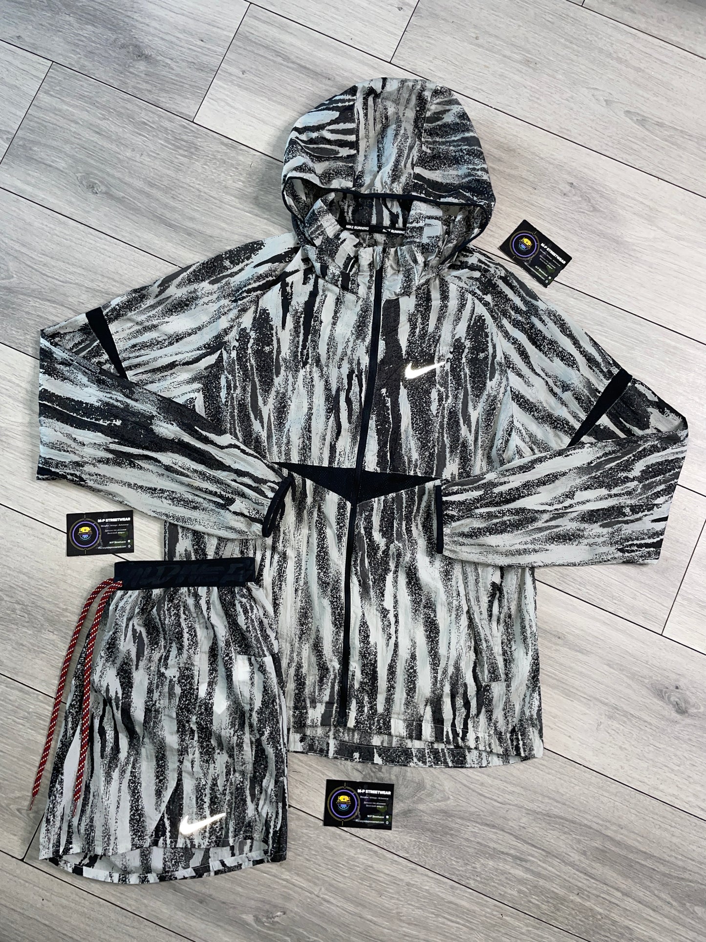 Nike Zebra Set 🦓 (S)