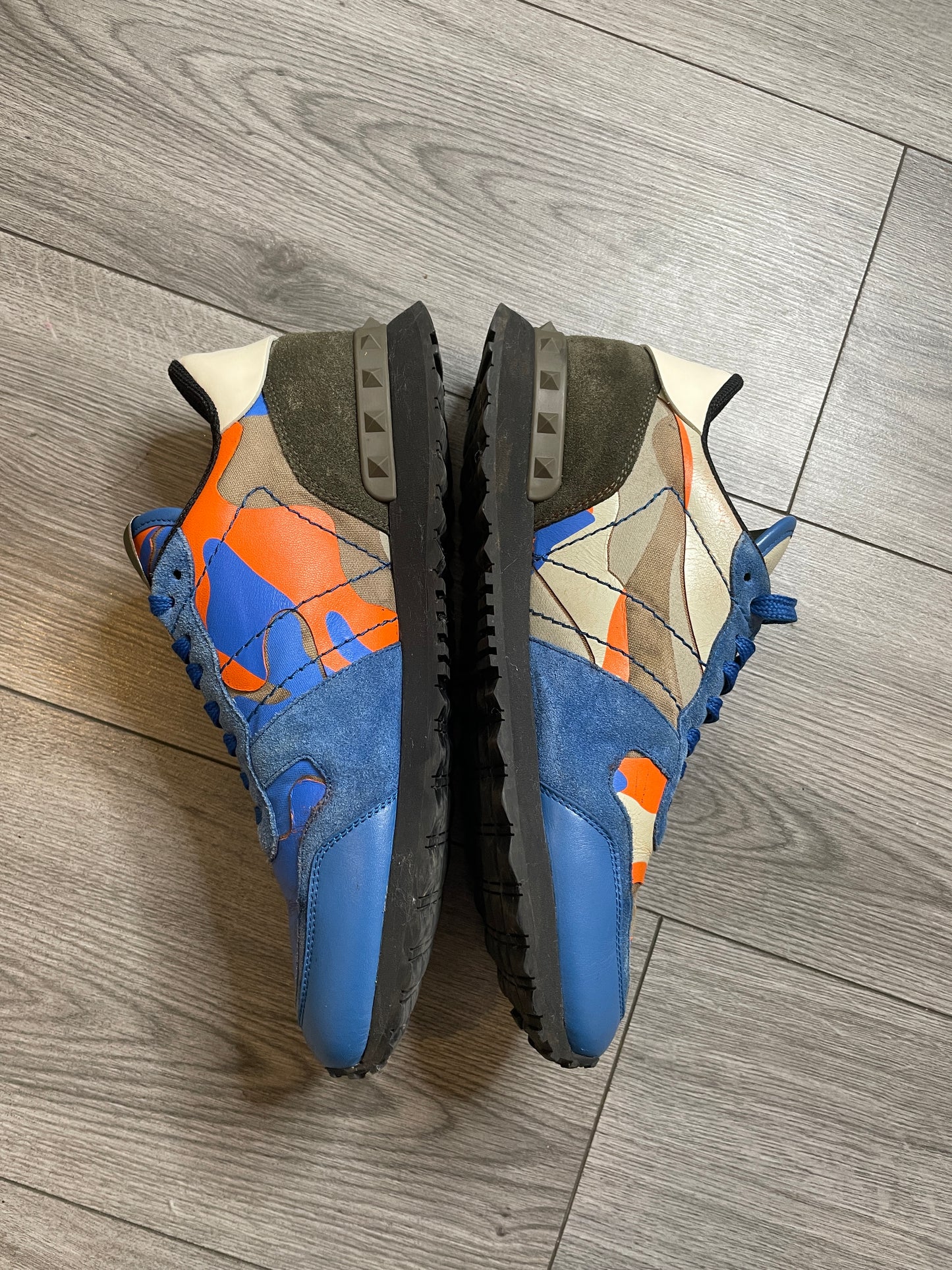 Valentino rock runners