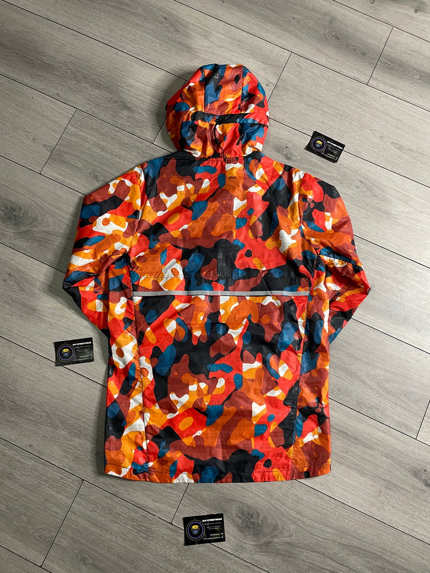 Nike Ghost Shield Windbreaker 🍂 (S)