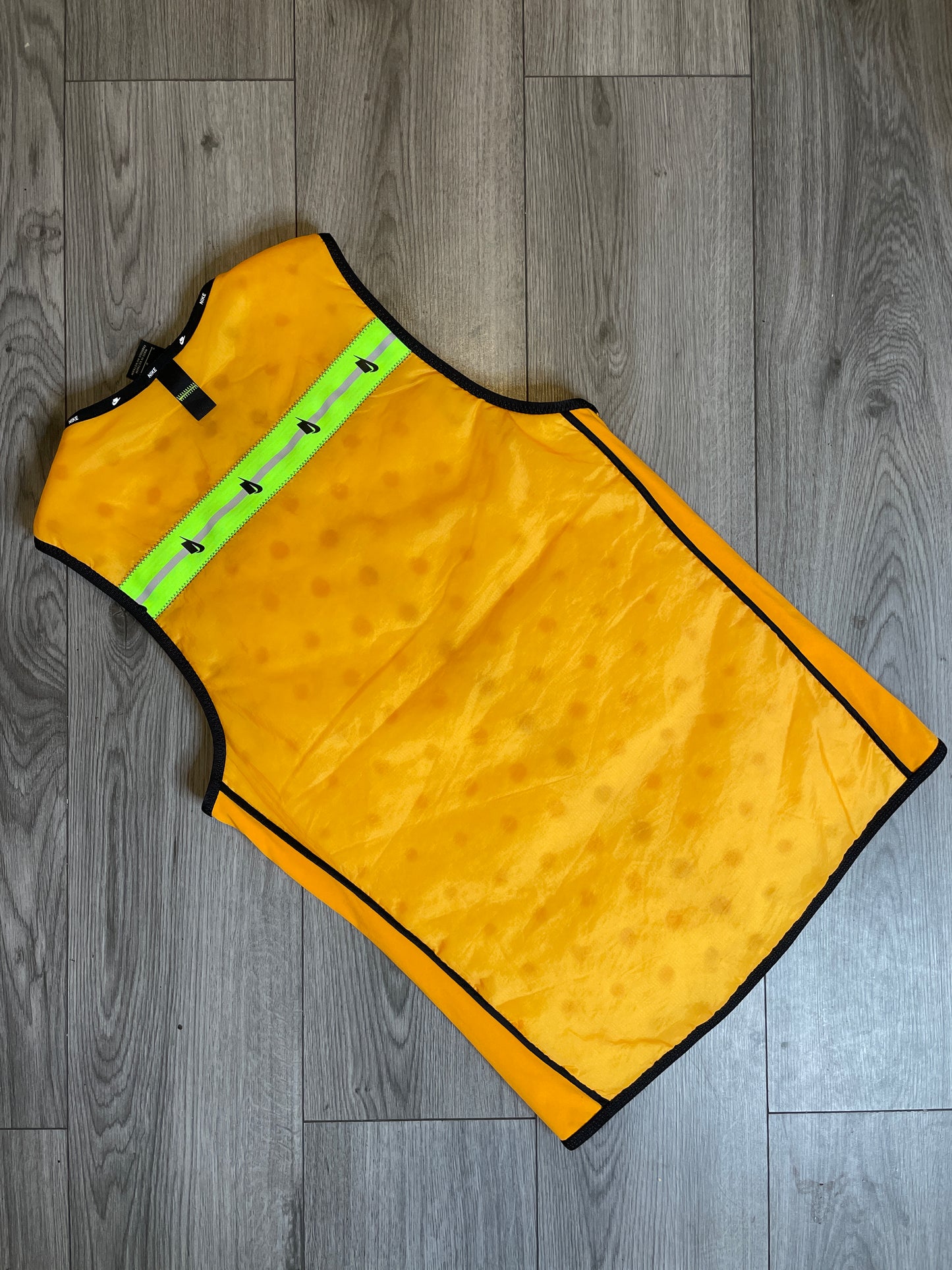 Nike Wild-Run Vest 🍊