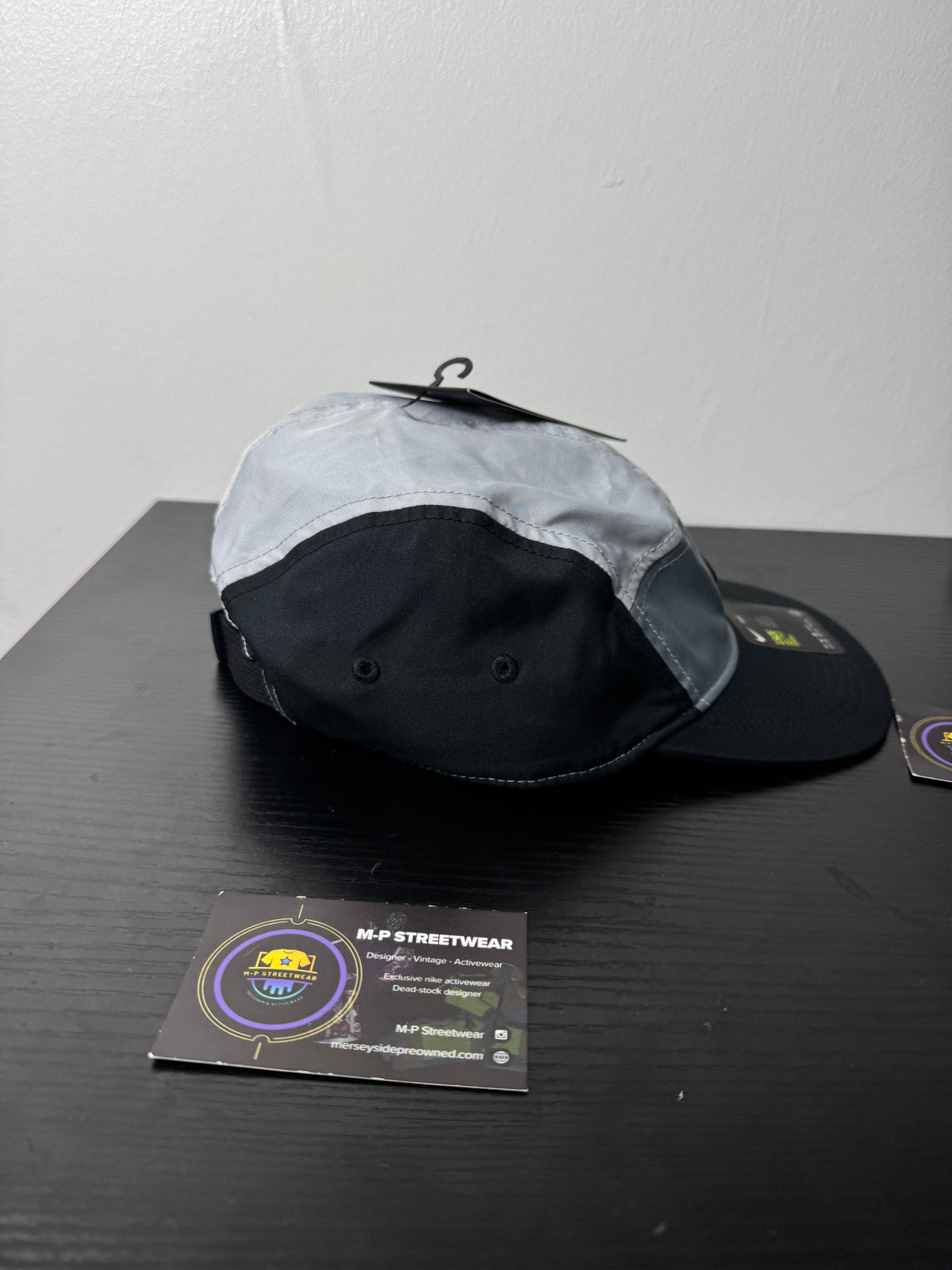 Nike AW84 Panel Neon Cap 🧢