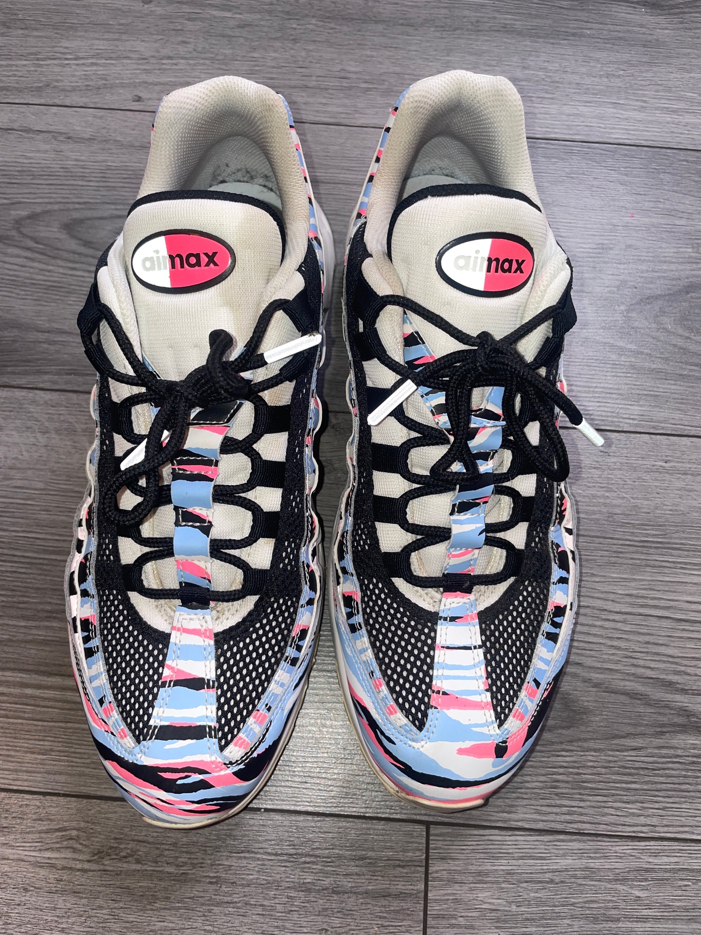 Air Max 95 Korea country pack
