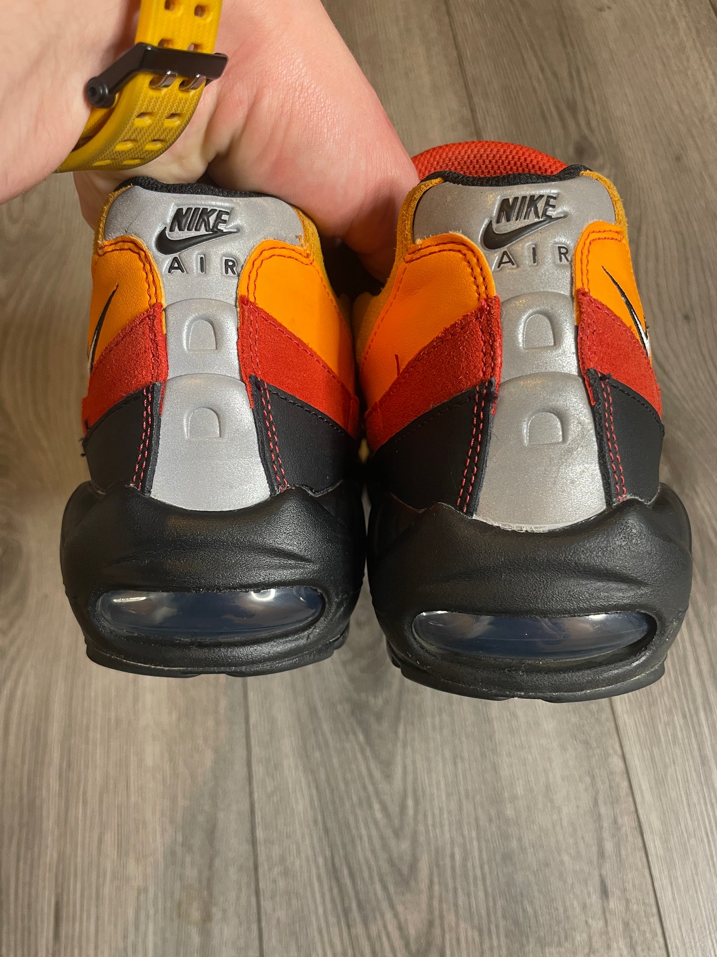 Airmax 95 Rayguns size 9