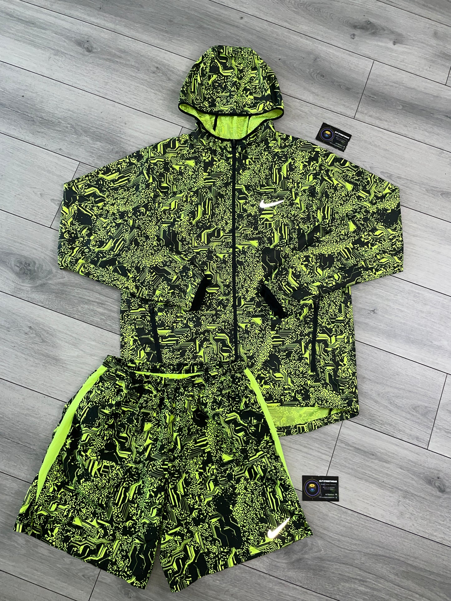 Nike Digital Set Neon (L)