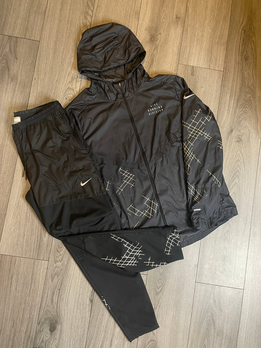 Nike Running Division set 🥷