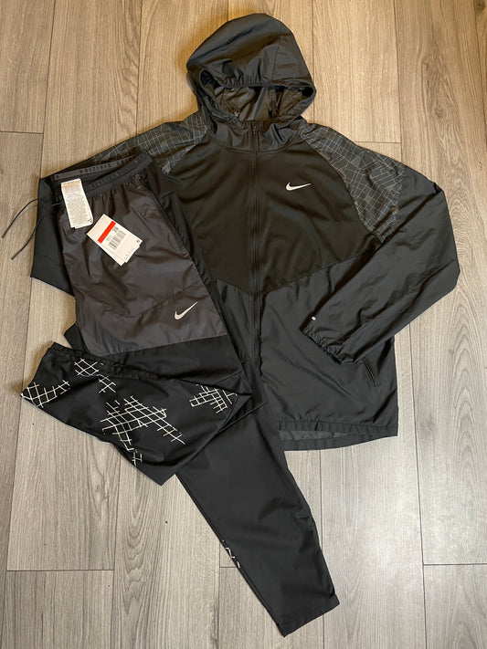 Nike Running Division Set