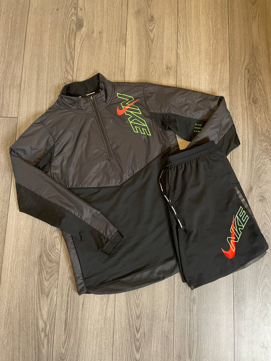 Nike Sports Apparel Set
