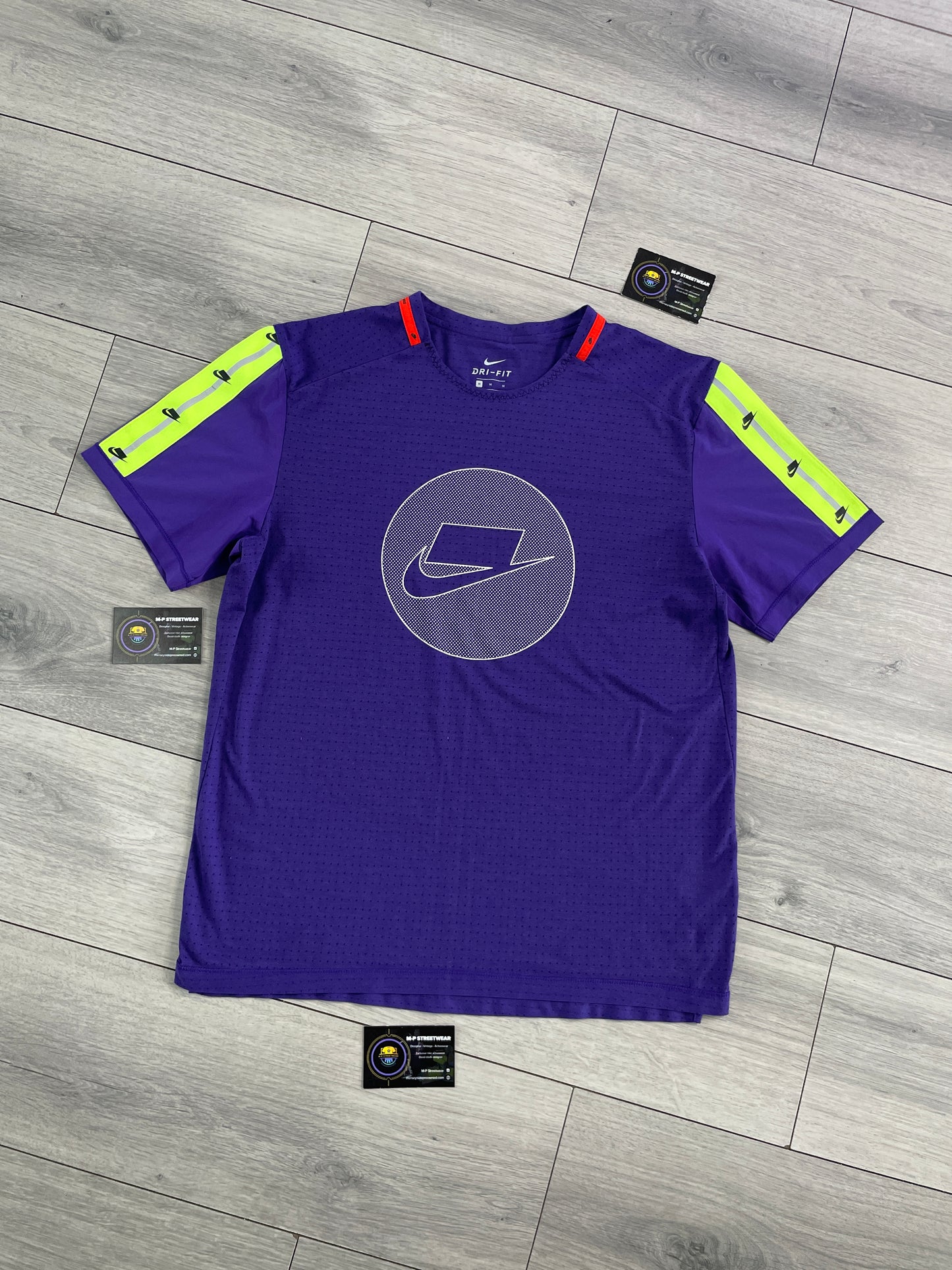 Nike WildRun “Meekz” Tshirt (M)