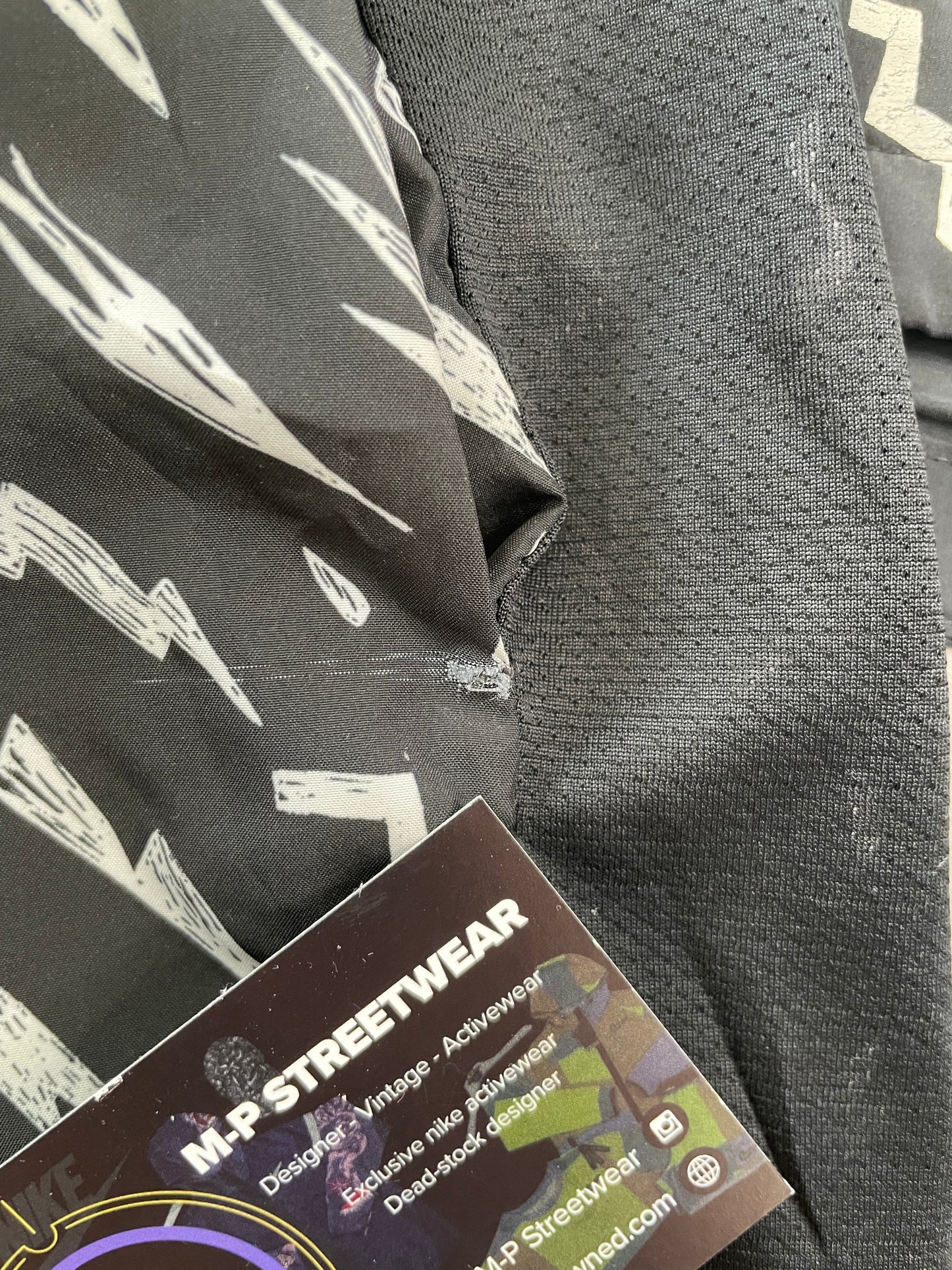 Nike Bolt Set (M)⚡️