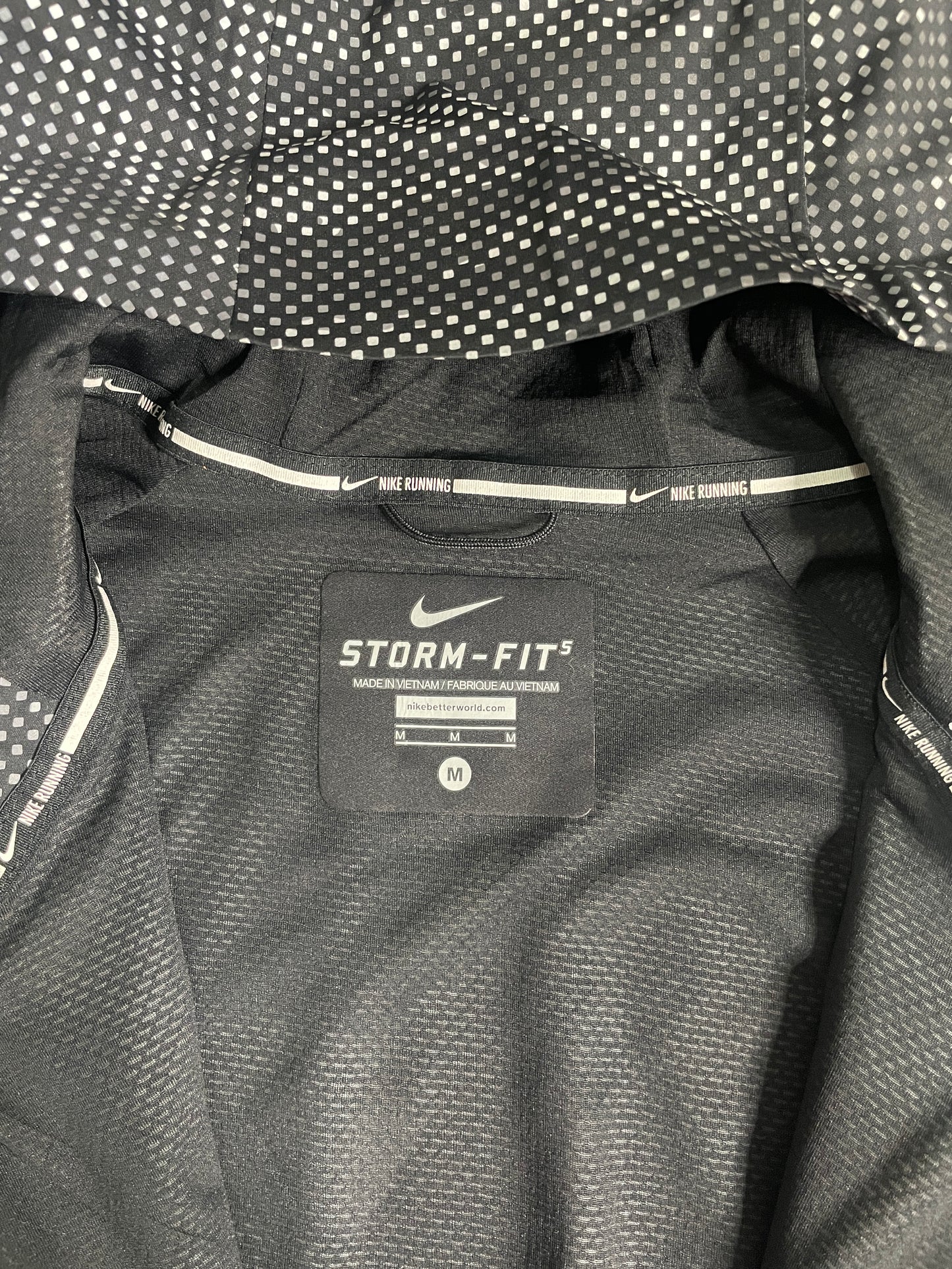 Nike Shield Storm-Fit 3M Flash Jacket
