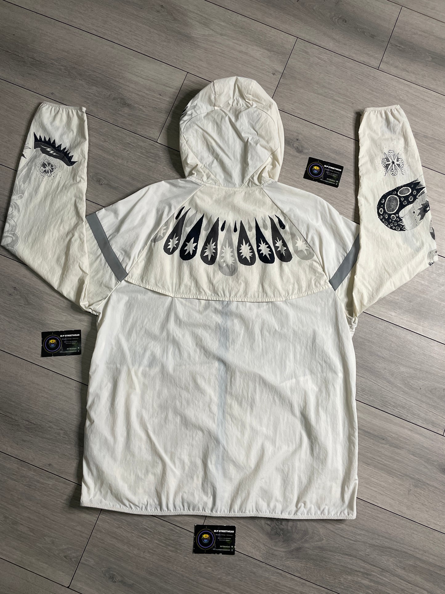 Nike Tokyo “Dragon” Windbreaker (XL)