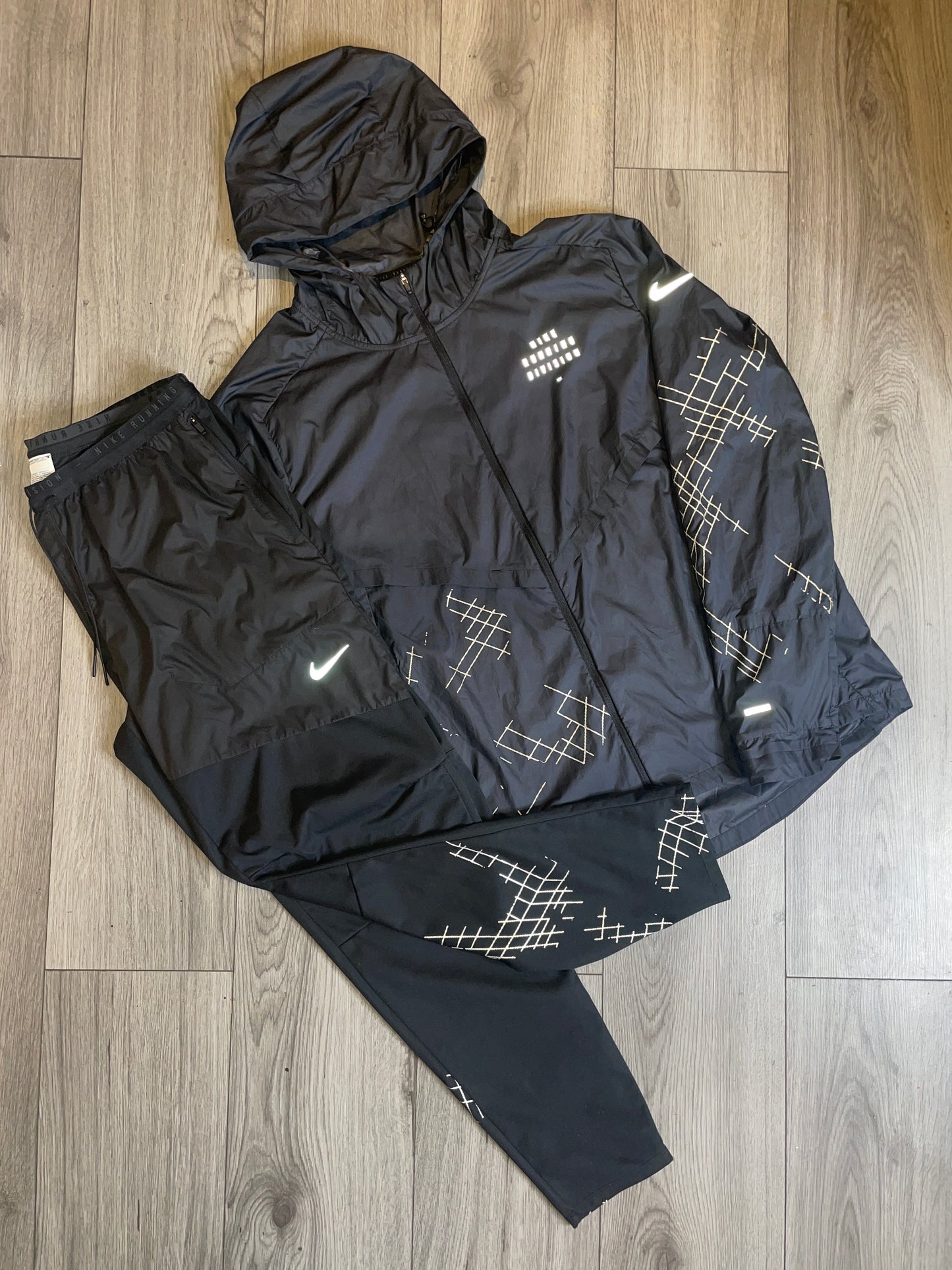 Nike Running Division set 🥷