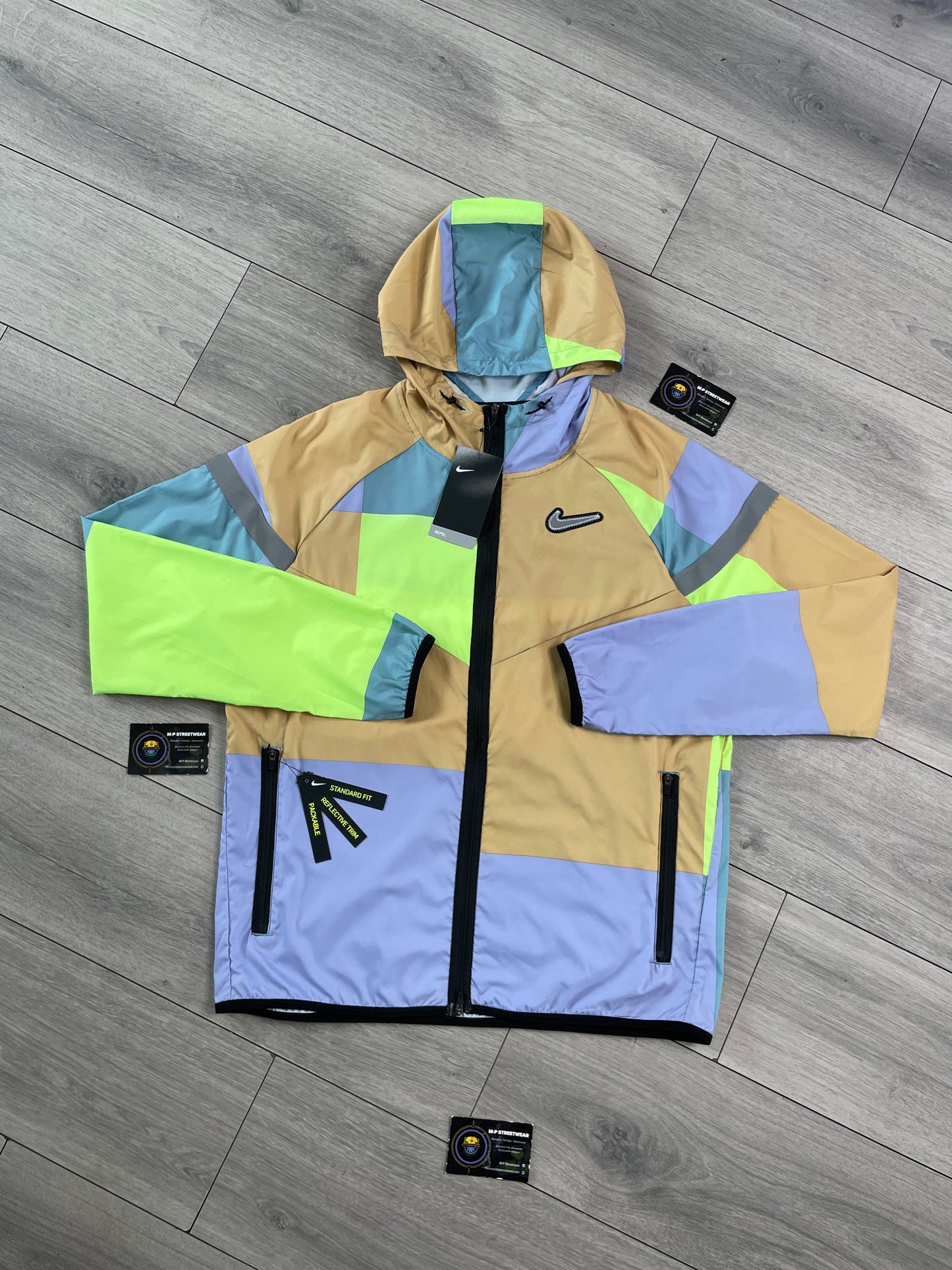 Nike Patchwork Windbreaker (M)
