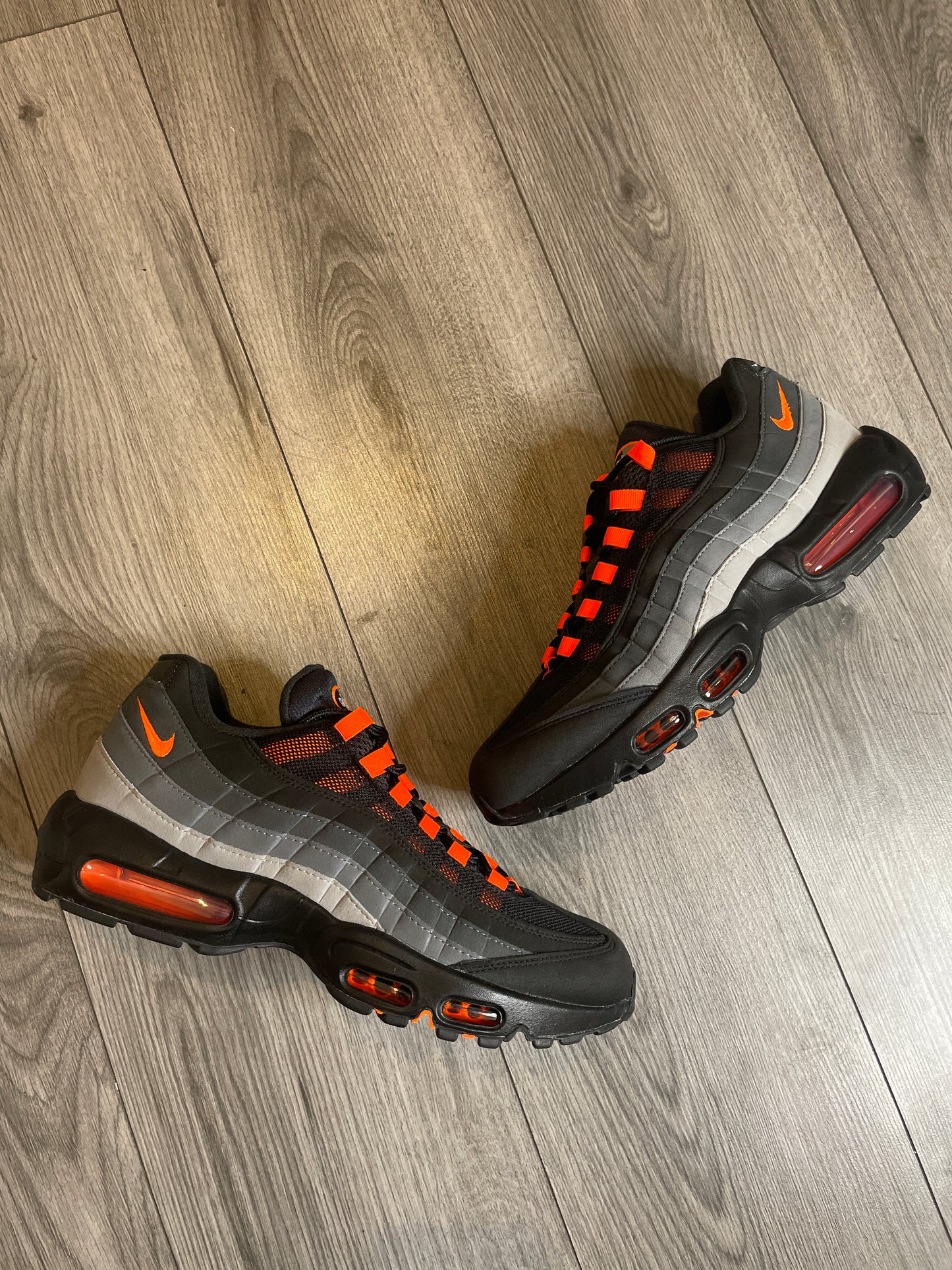 Airmax 95 Hyper Crimson 9.5UK