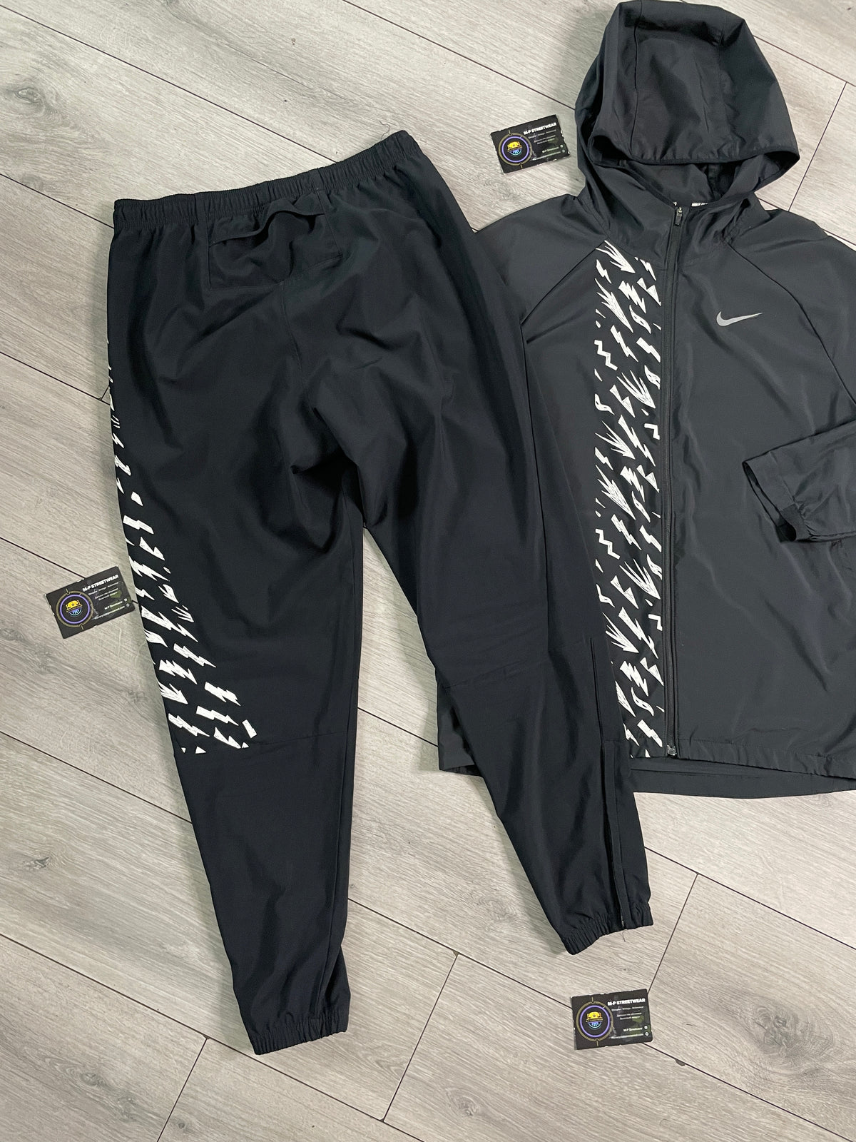 Nike Bolt Tracksuit ⚡️