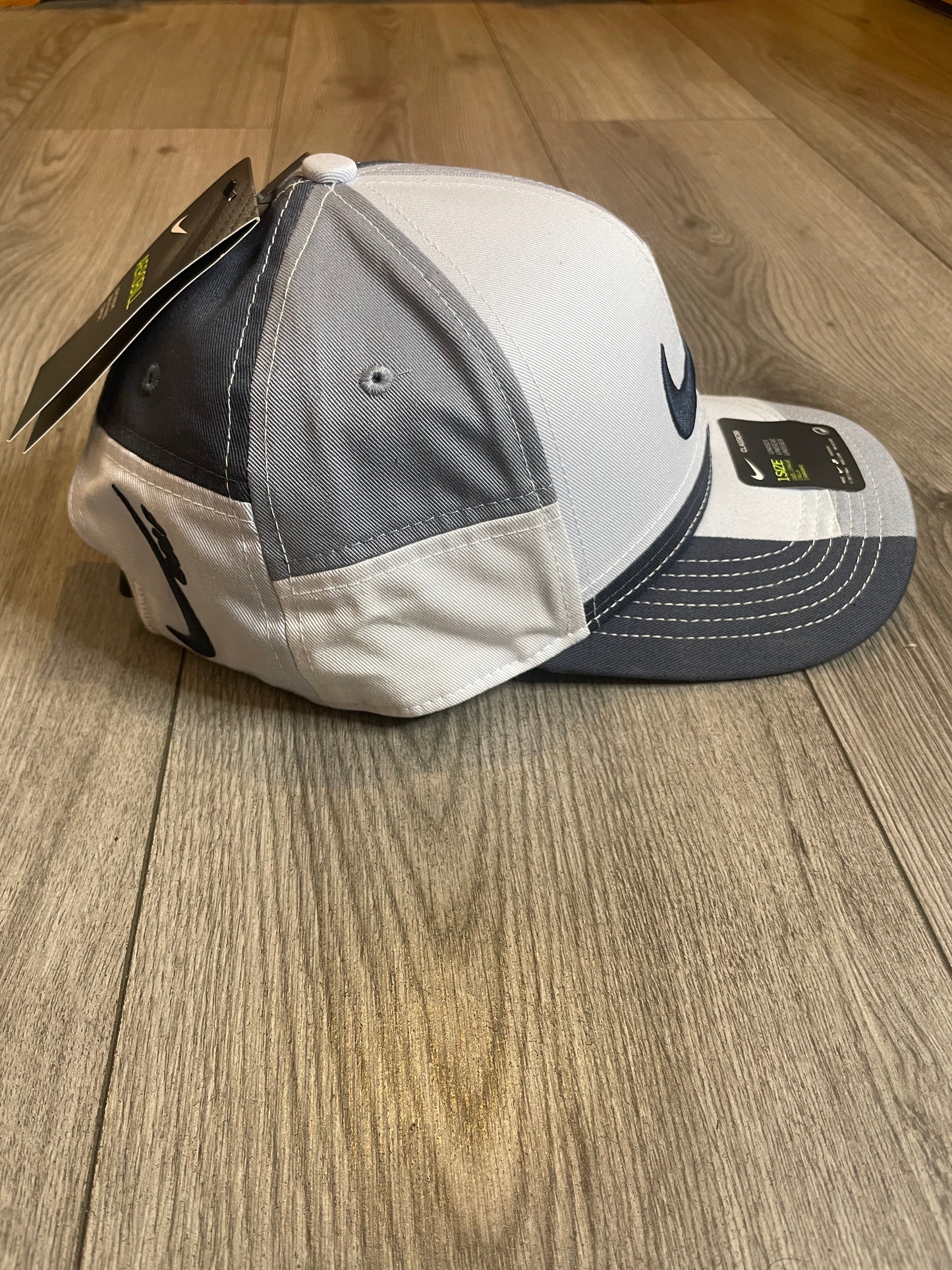 Nike Grey Patchwork cap 🧢