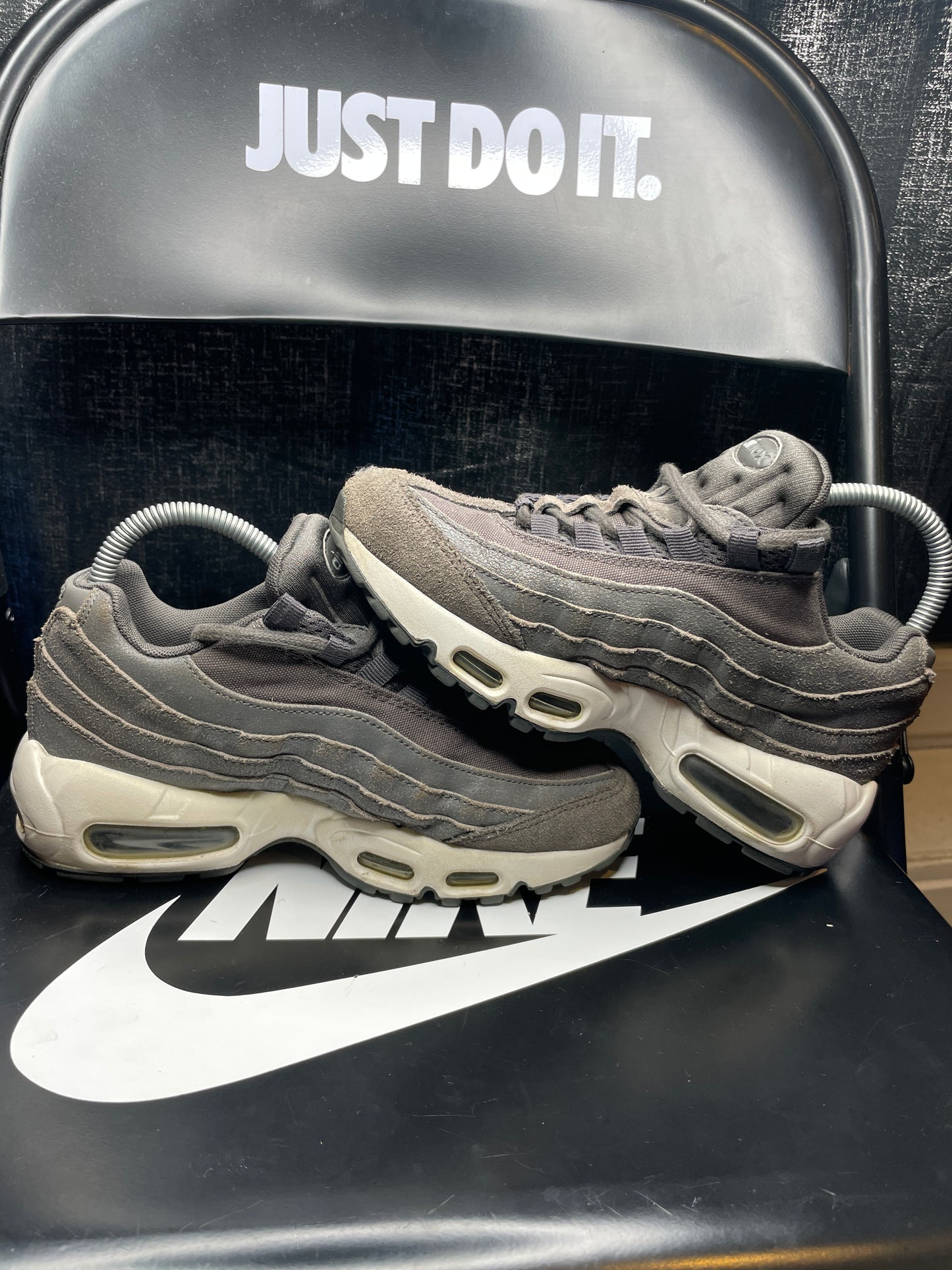 Air Max 95 women’s size 4