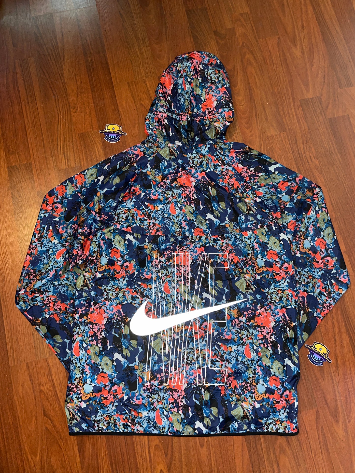 Nike Floral Windbreaker 🌸